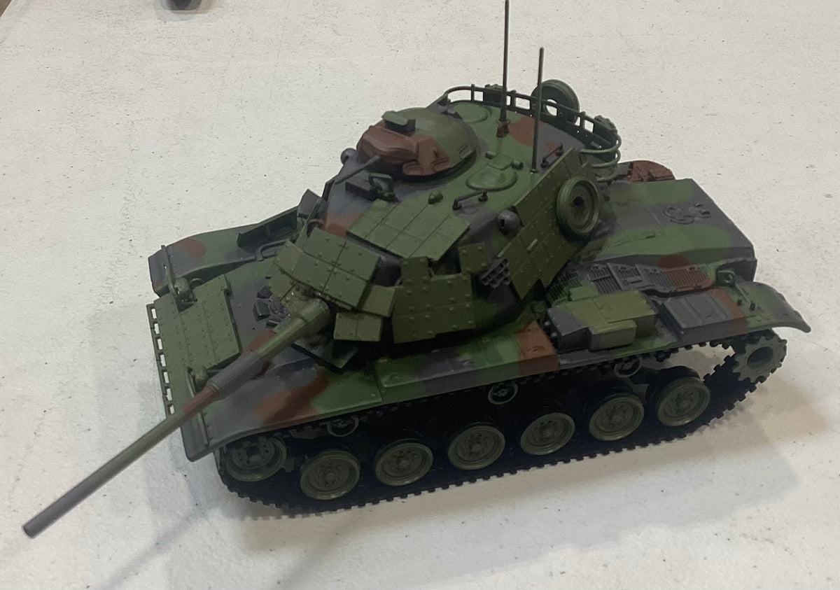 MTH - M60A1 w/ Reactive Armor Tank (Forest Camo) 1/48 Scale