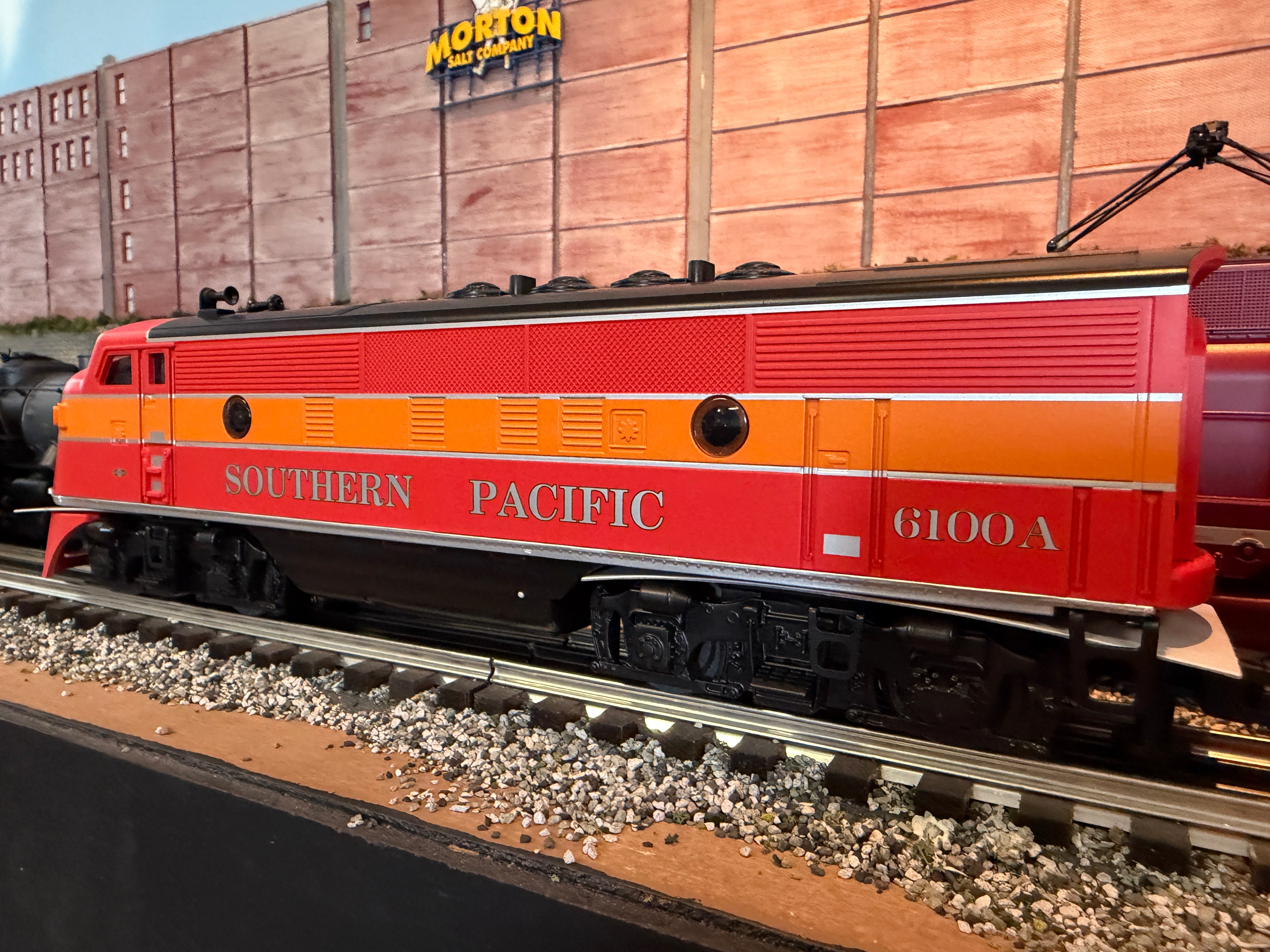 Lionel 2534090 - LionChief+ 2.0 F3 AA Diesel Set "Southern Pacific" #6100D/6100A