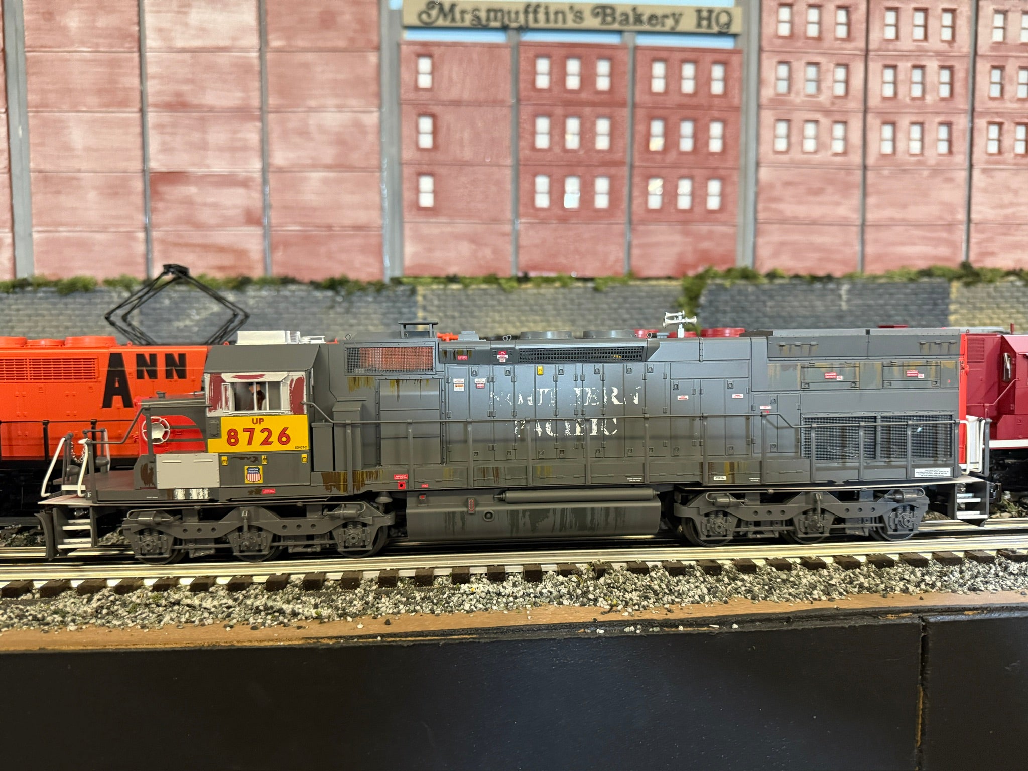 Lionel 2533851 - Legacy SD40T-2 Diesel Locomotive "Union Pacific" #8726