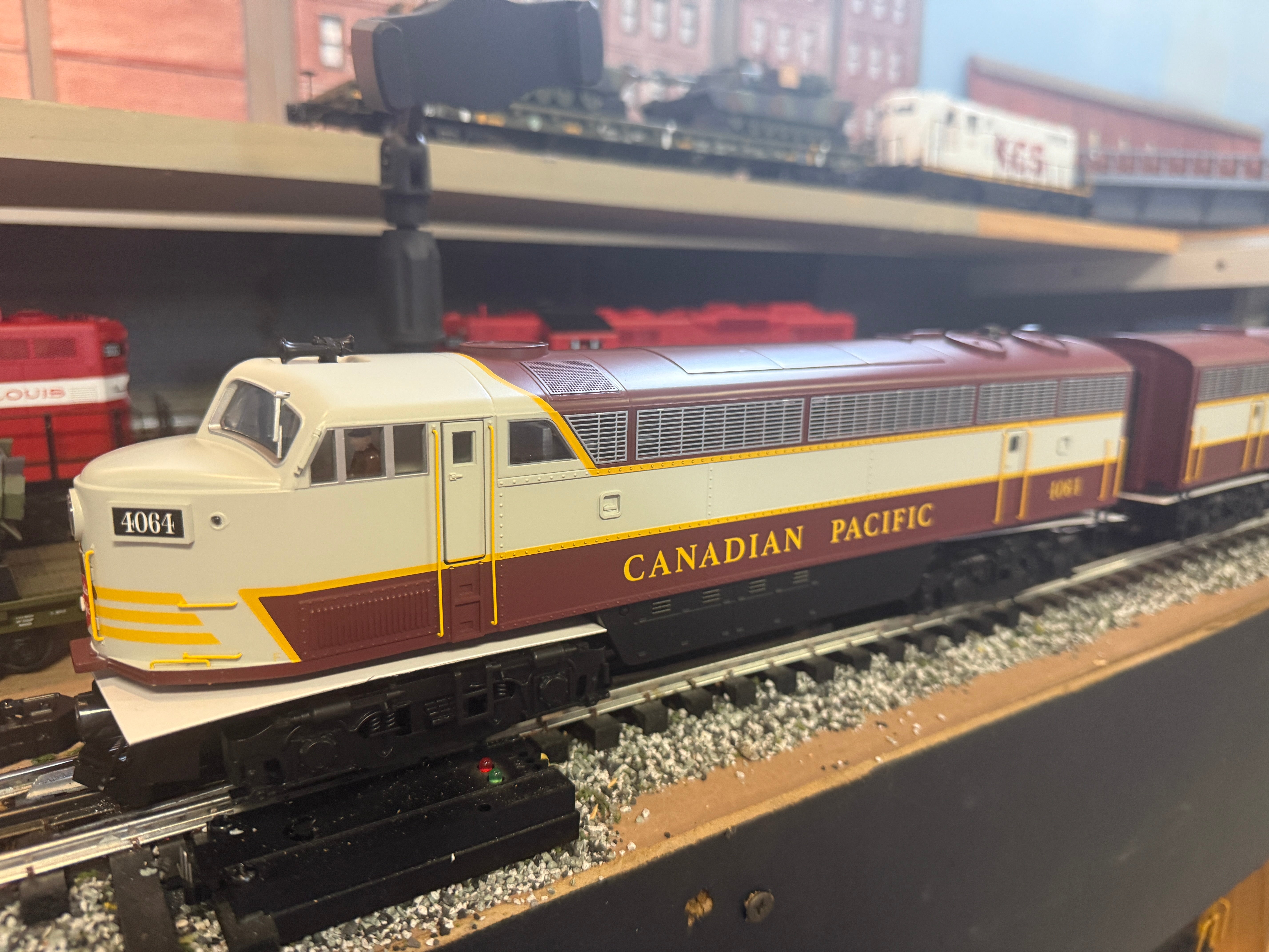 Lionel 2533222 - Legacy C Liner Diesel Locomotive "Canadian Pacific" #4065