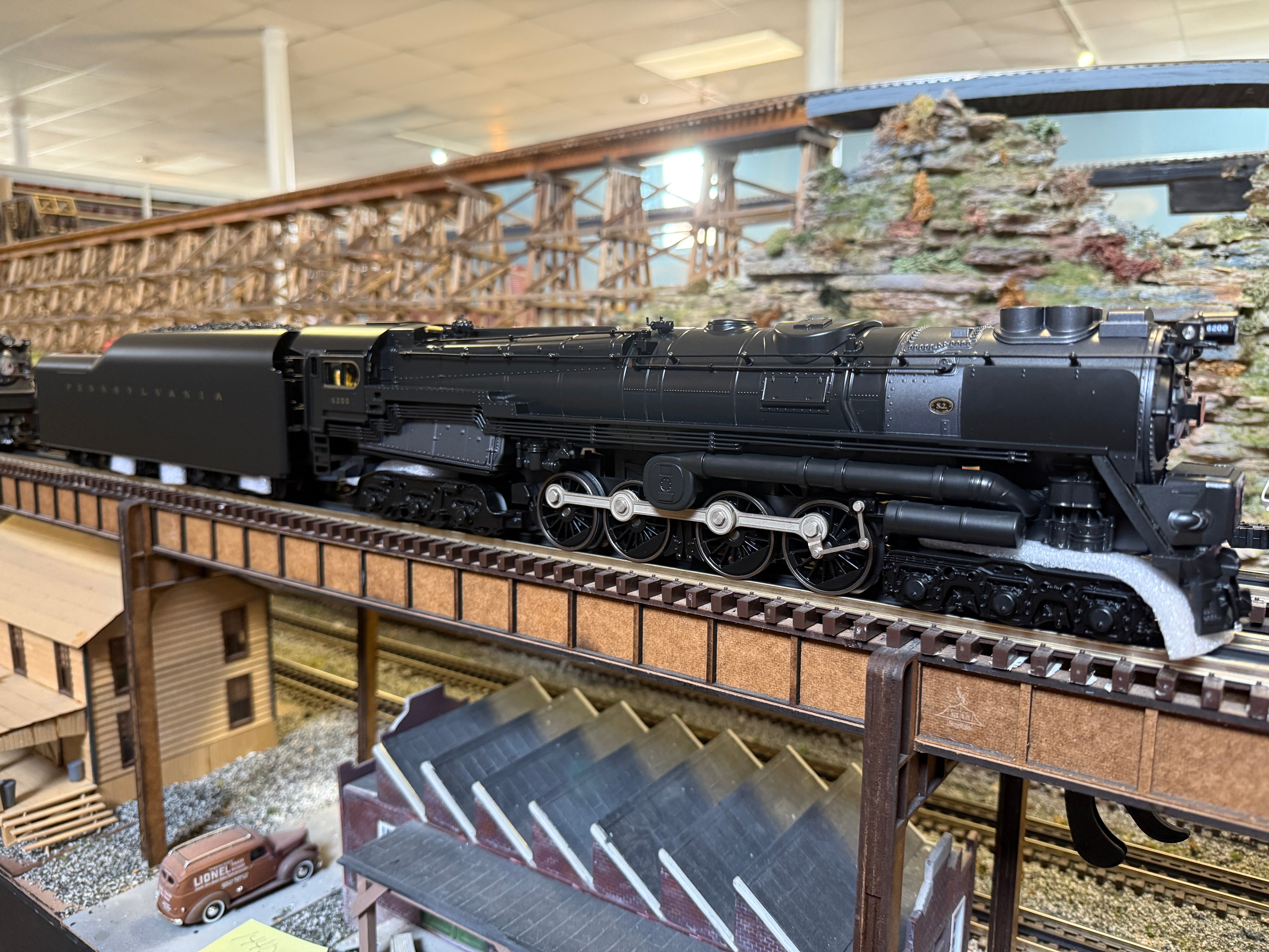Lionel 2531440 - Legacy S2 Steam Locomotive "Pennsylvania" #6200 (As Built) Brunswick Green