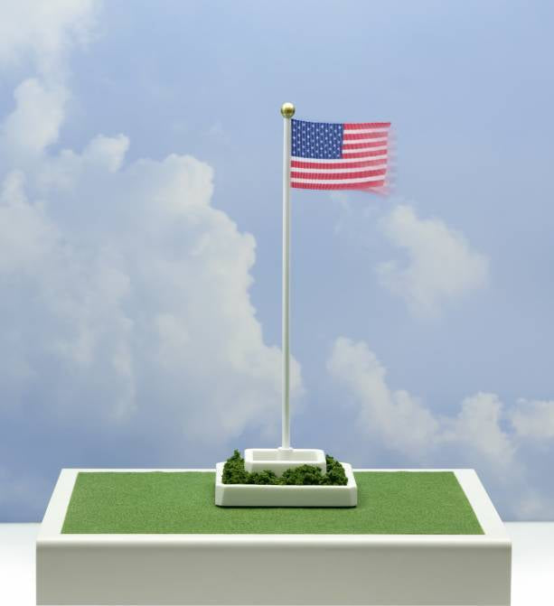 Miniatronics Waving American Flag with 50 Stars O Scale