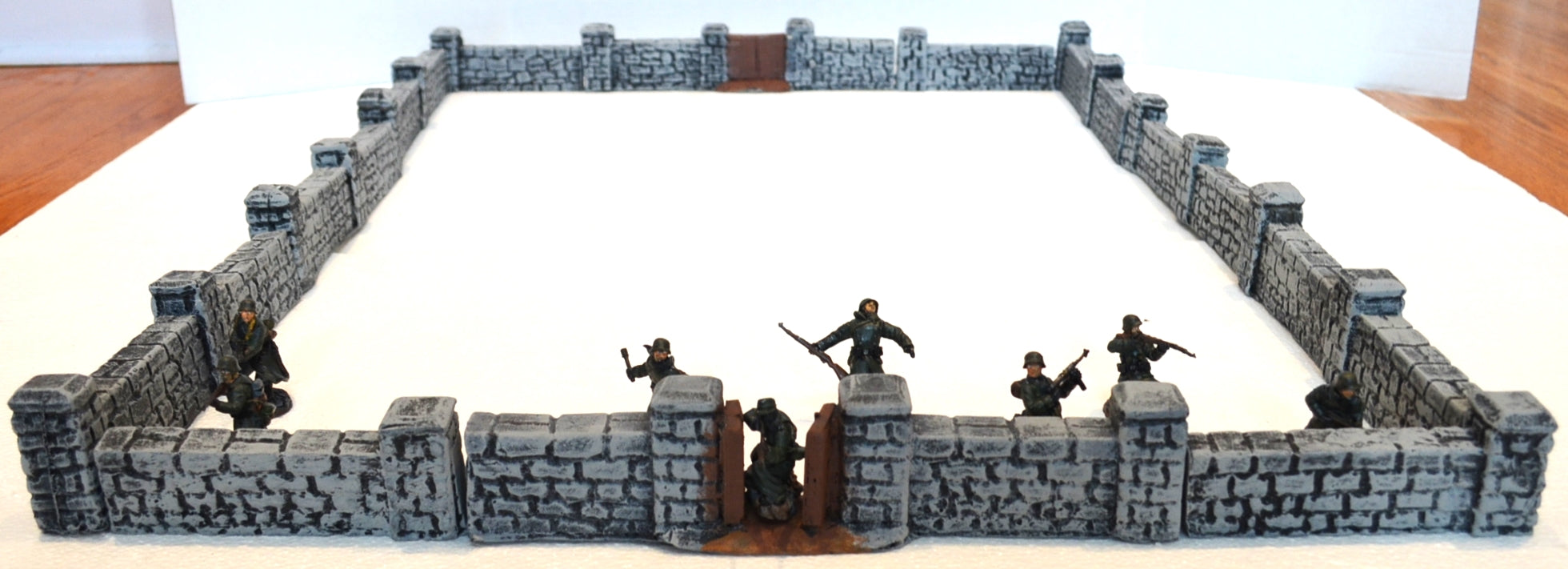 Atherton Scenics - 12W - WWII - Stone Wall Set (12 Pack)