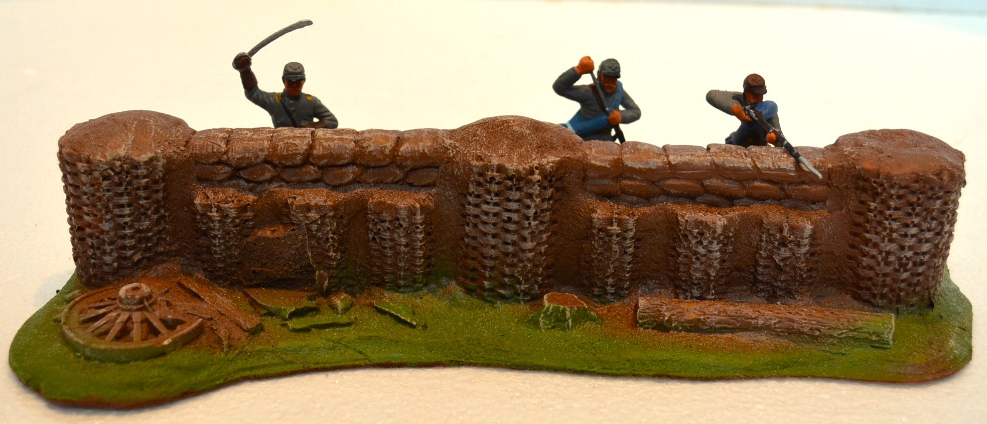 ATHERTON SCENICS PAINTED CIVIL WAR FIRING STAND DEFENSIVE POSITION - 9504