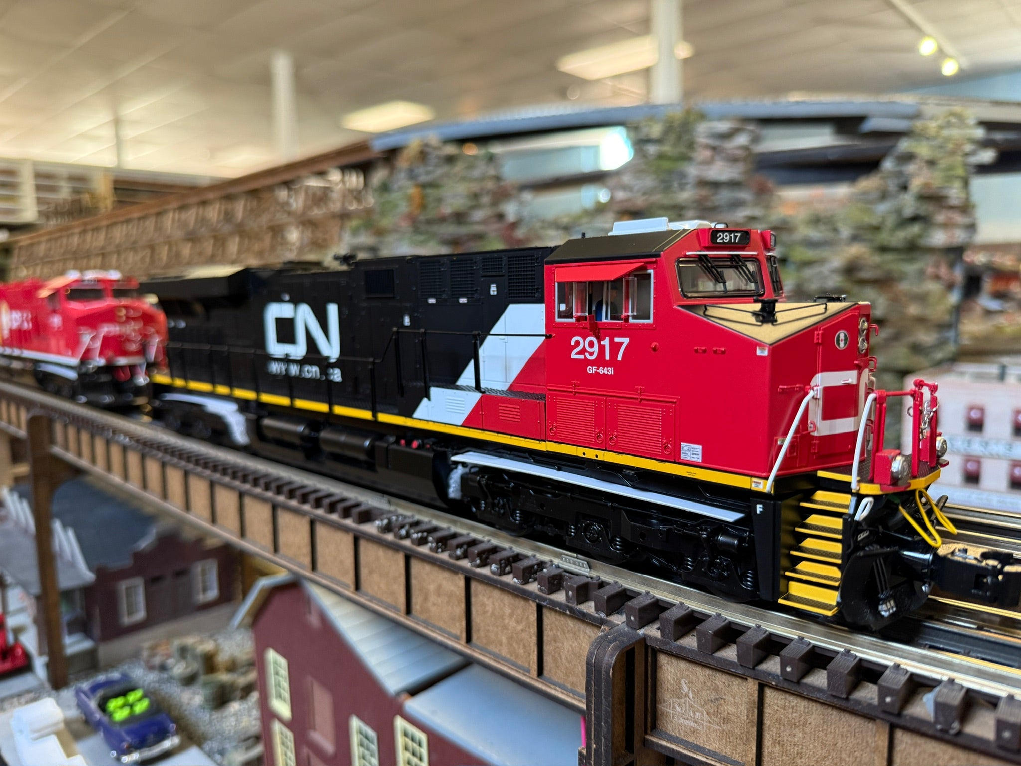 Lionel 2533661 - Legacy ES44 Diesel Locomotive "Canadian National" #2917