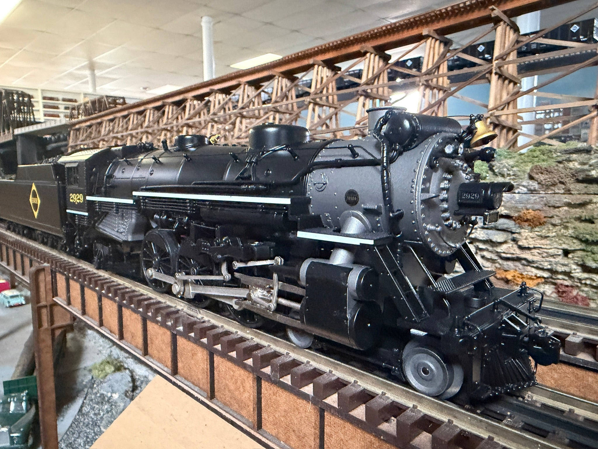 MTH 20-3983-1 - 4-6-2 USRA Heavy Pacific Steam Engine "Erie" #2929 w/ PS3 - Custom Run for MrMuffin'sTrains