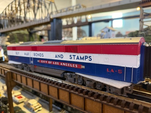 Atlas O 30138652 - Premier - E6 B Unit Diesel Locomotive "Union Pacific" #LA-5 (War Bonds)