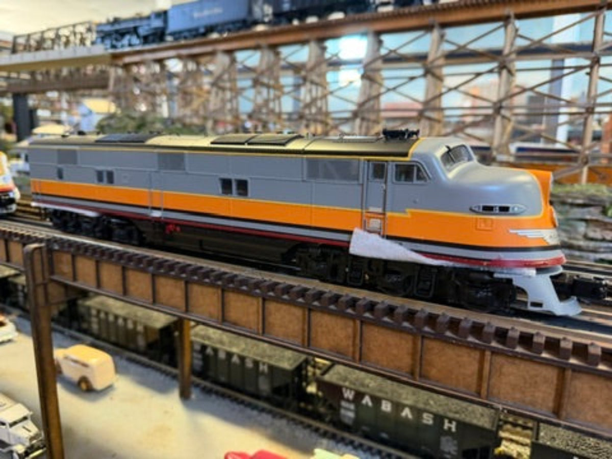 Atlas O 30138650 - Premier - E6 A Unit Diesel Locomotive "Milwaukee Road" #15