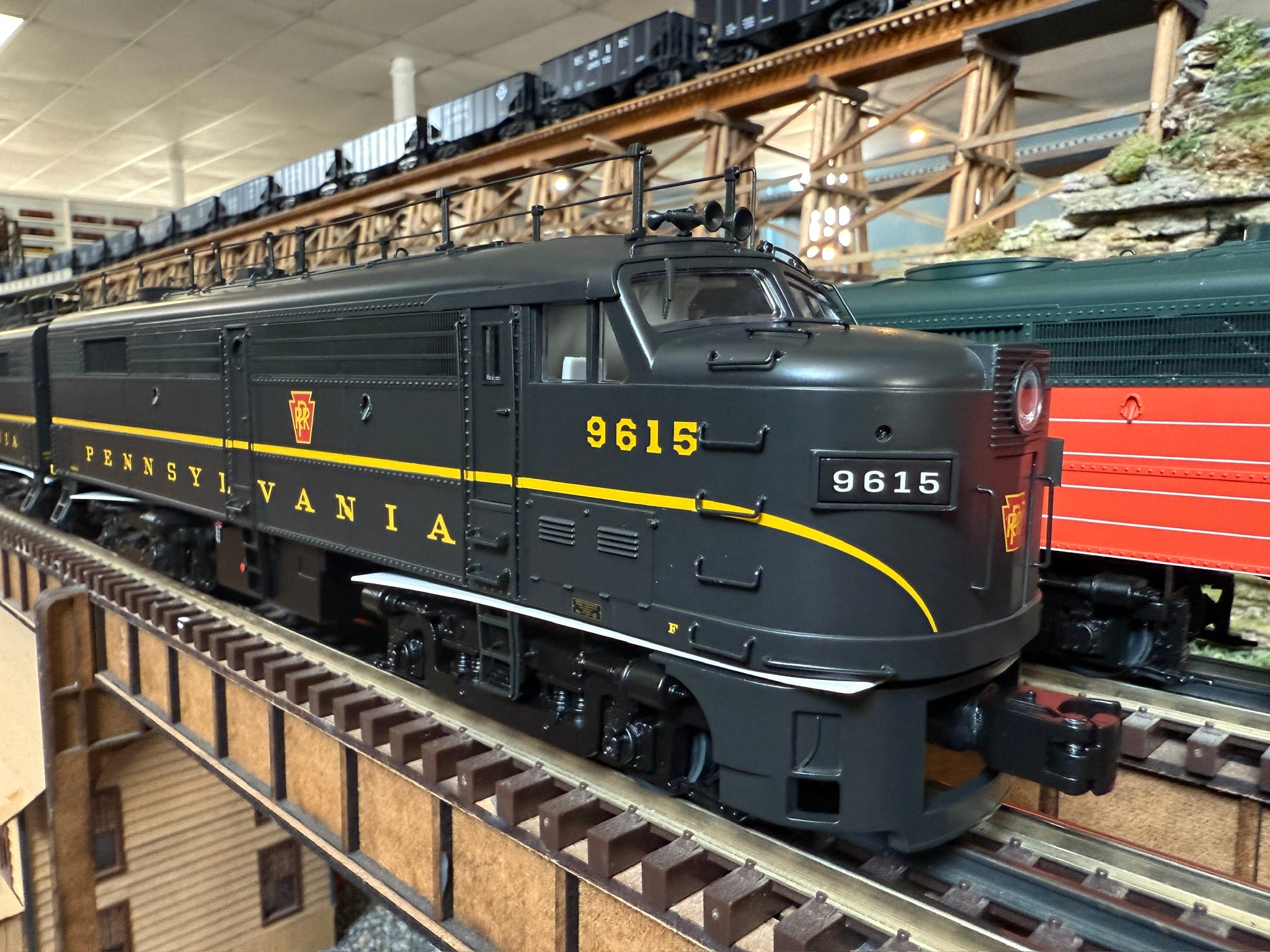 Lionel 2533910 - Legacy FA-2 AA Diesel Set "Pennsylvania" #9614/9615