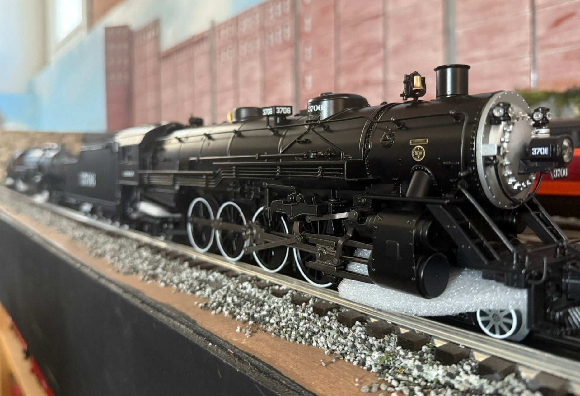 Lionel 2531200 - Legacy Mountain Steam Locomotive "Santa Fe" #3706 (Brass Tender)