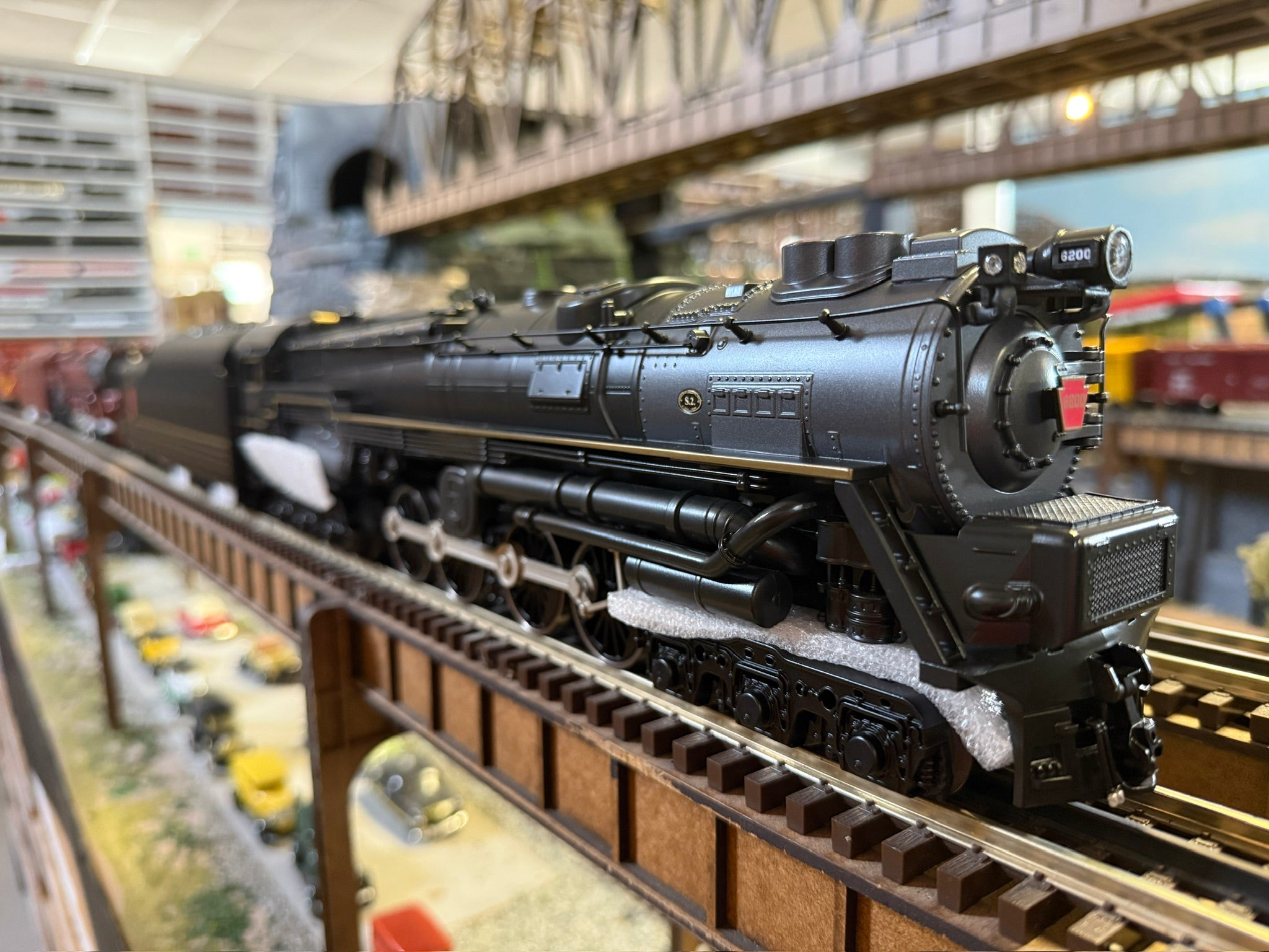 Lionel 2531460 - Legacy S2 Steam Locomotive "Pennsylvania" #6200 (Loewy-Inspired Scheme)