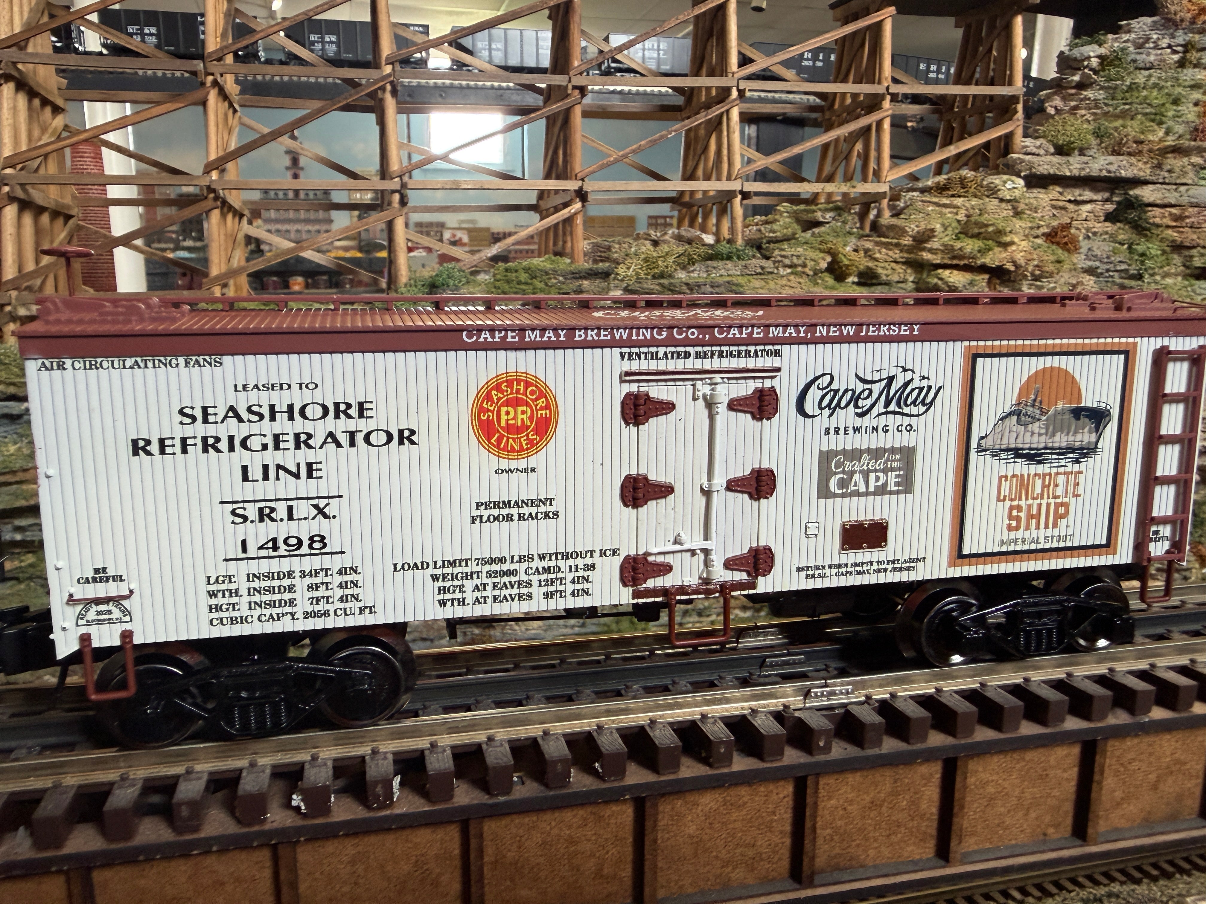 Ready Made Trains RMT-86199-188-1 - 36' Woodside Reefer Car "Cape May" (Concrete Ship Beer)