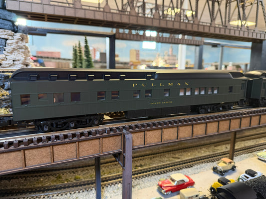 Lionel 2527600 - 20th Century 18" Passenger Car "Pullman" (2-Car) Set #2