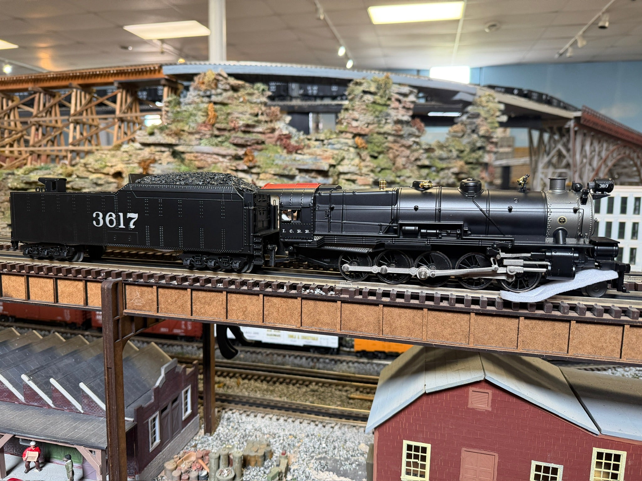 MTH 30-1876-1 - 2-10-0 Imperial Decapod Steam Engine "Illinois Central" #3617 w/ PS3 (Long Haul Tender)