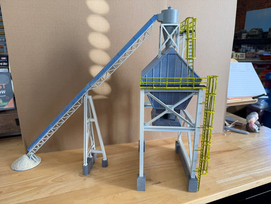 Sedgwick O Scale Models M009 - Paul Bunyan Lumber Mill's Wood Chip Loader Kit - MrMuffin'sTrains