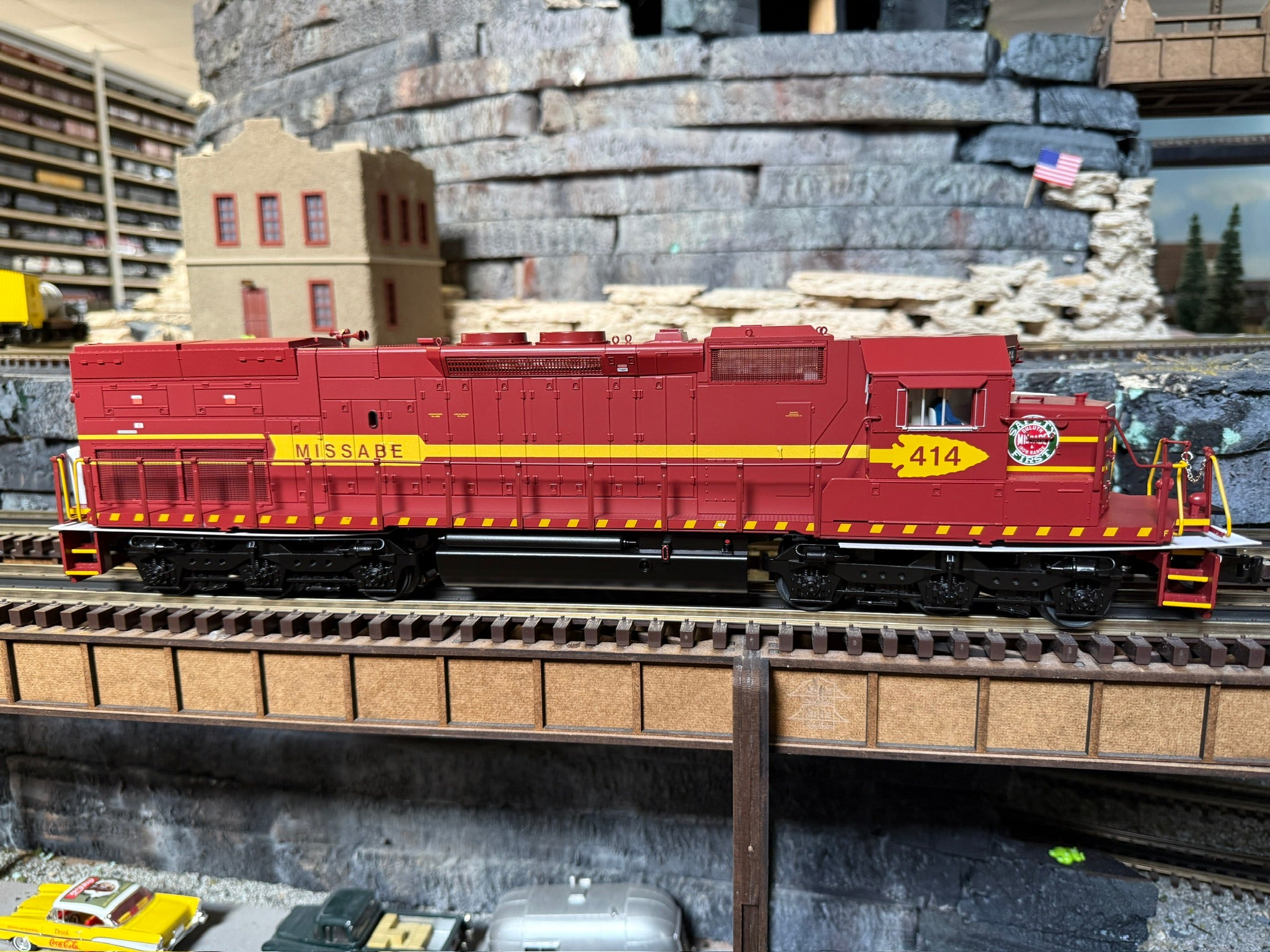 Lionel 2533990 - Legacy SD40T-2 Diesel Locomotive "Duluth Missabe & Iron Range" #414 - Custom Run for MrMuffin'sTrains