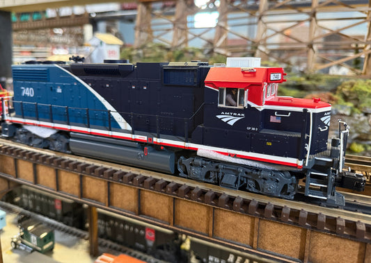 Atlas O 30138338 - Premier - GP38-2 Diesel Locomotive "Amtrak" #740 (Phase VII)
