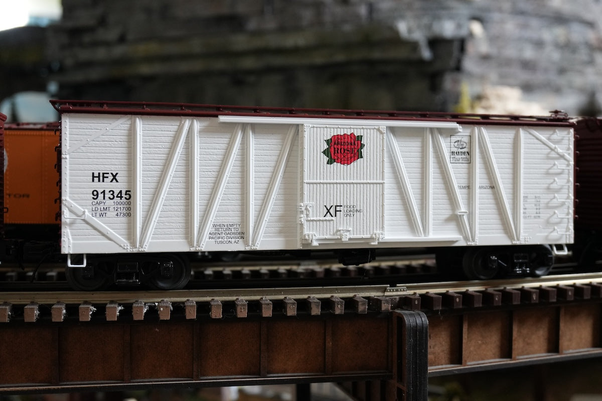 MTH 20-99468 - Premier - 40’ USRA Single Sheathed Box Car "Arizona Rose" #91345 - Custom Run for MrMuffin'sTrains