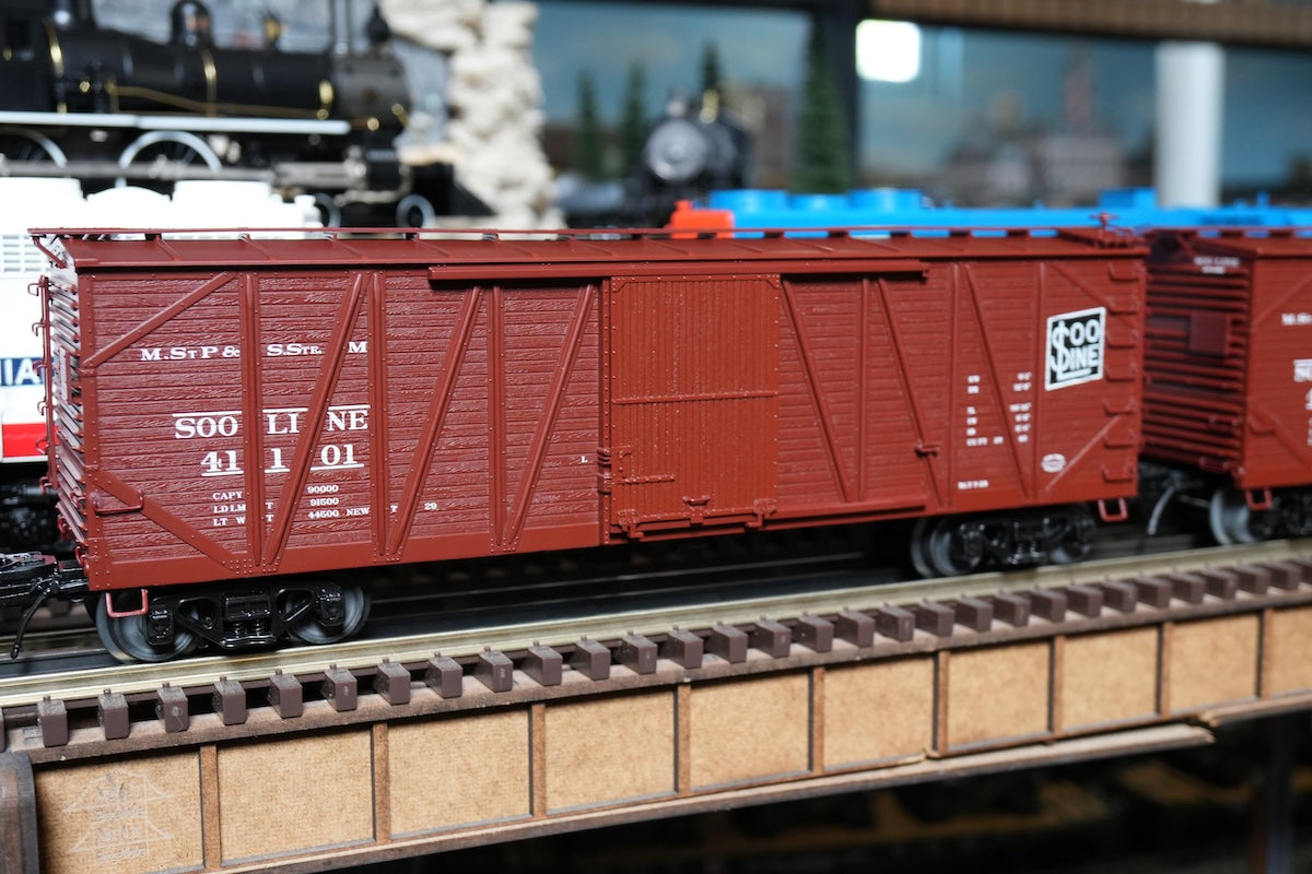 MTH 20-99461 - Premier - 40’ USRA Single Sheathed Box Car "SOO Line" #41101 - Custom Run for MrMuffin'sTrains