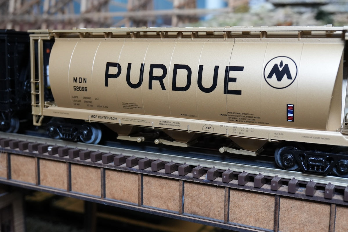 MTH 20-96888 - Premier - 3-Bay Cylindrical Hopper Car "Monon” #52096 (Purdue) - Custom Run for MrMuffin'sTrains