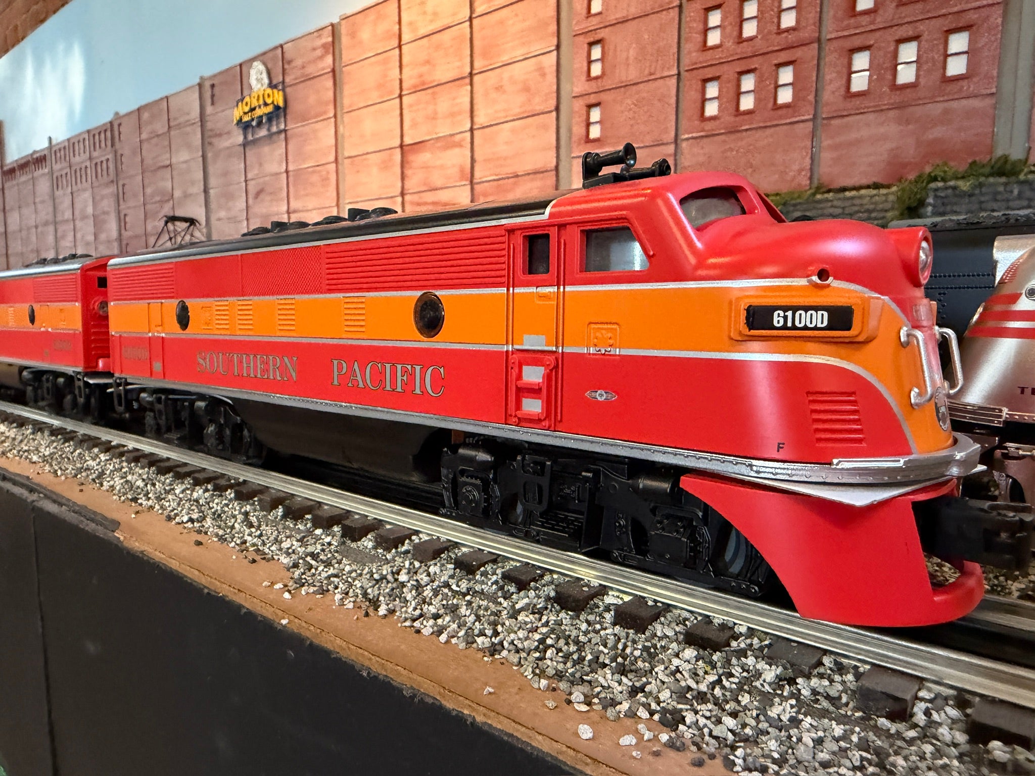 Lionel 2534090 - LionChief+ 2.0 F3 AA Diesel Set "Southern Pacific" #6100D/6100A