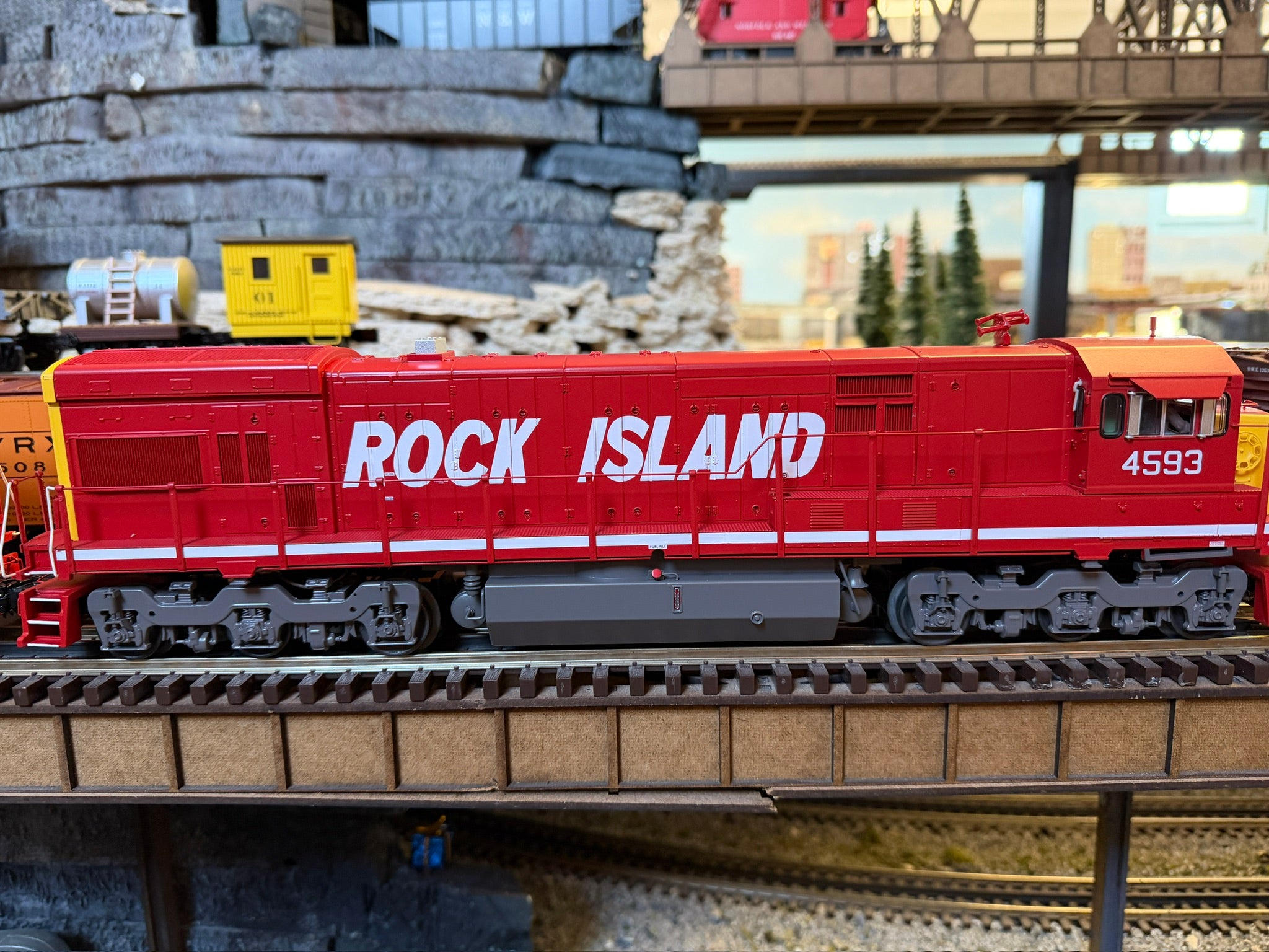 Atlas O 30138686S - Premier - U30C Diesel Locomotive "Rock Island" #4593 - Custom Run for Mr.Muffin's Trains