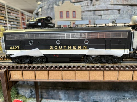 MTH 20-21993-3 - F-7 B Unit Diesel Engine "Southern" #4427 w/ PS3 (Non-Powered) - MrMuffin'sTrains