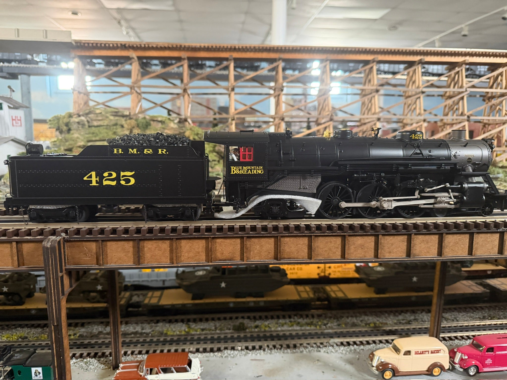 MTH 20-3982-1 - 4-6-2 USRA Heavy Pacific Steam Engine "Reading Blue Mountain & Northern" #425 w/ PS3 - Custom Run for MrMuffin'sTrains