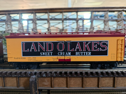 Atlas O 3002650S - Master - 40' Wood Reefer "Land O Lakes" - Custom Run for MrMuffin'sTrains - MrMuffin'sTrains