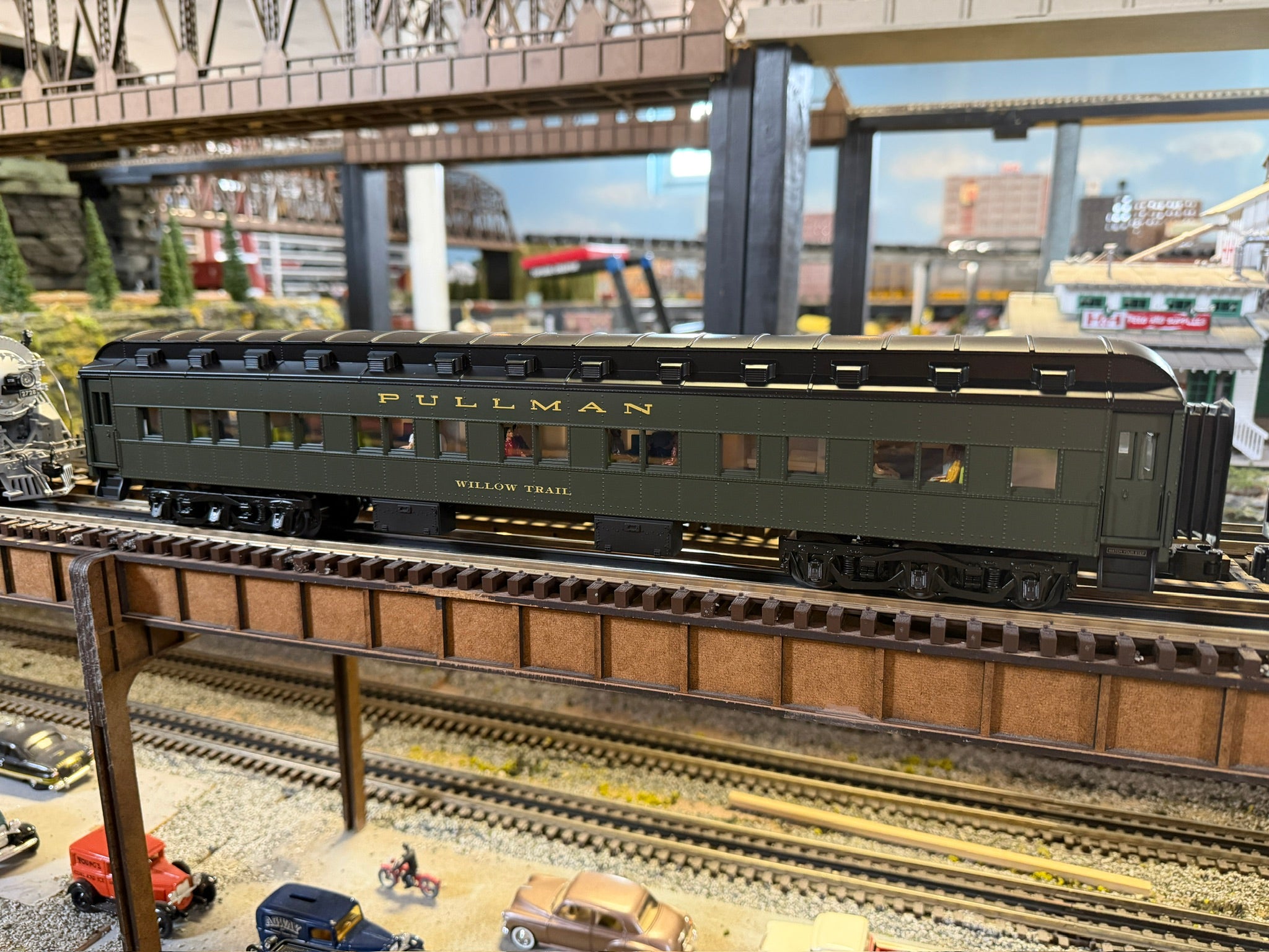 Lionel 2527590 - 20th Century 18" Passenger Car "Pullman" (2-Car) Set #1