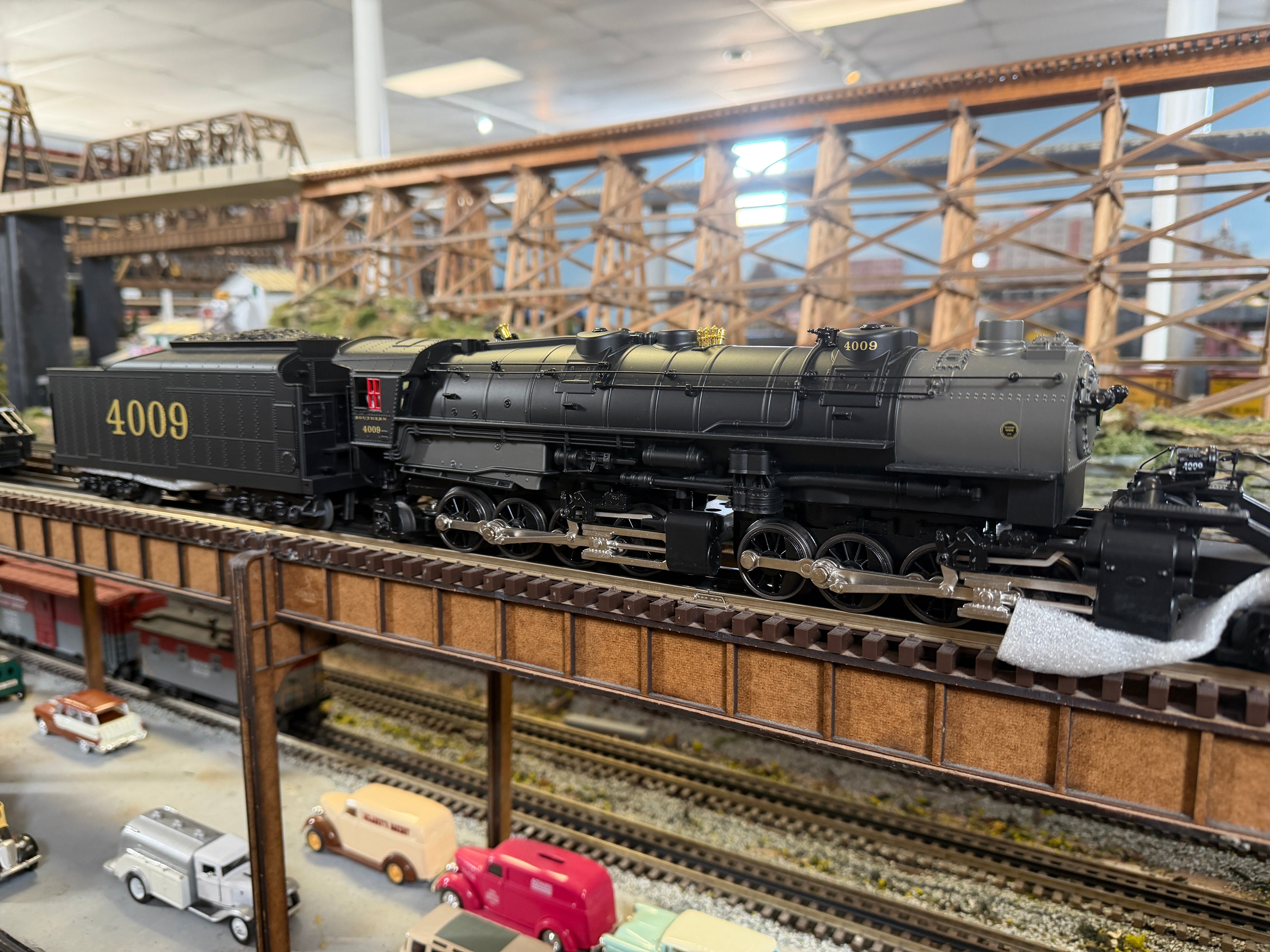 MTH 30-1893-1 - 2-8-8-2 Imperial Y6b Steam Engine "Southern" #4009 w/ PS3