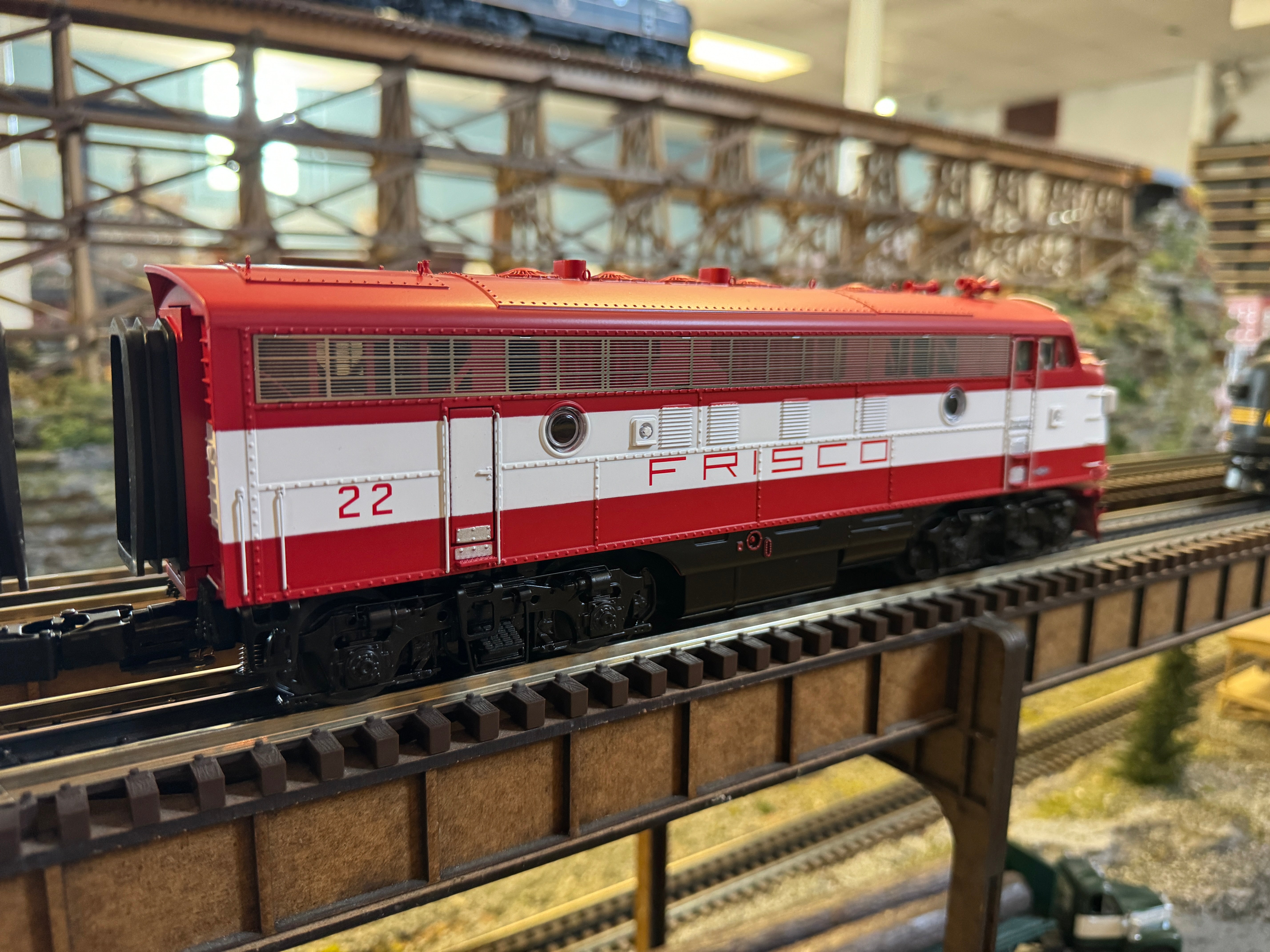 MTH 20-21806-4 - F-7 A Unit Diesel Engine "Frisco" #27 (Non-powered)