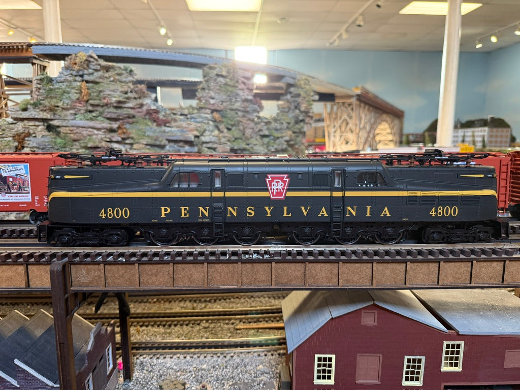 Lionel 2533952 - Vision Line GG1 Electric Engine "Pennsylvania" #4800 (Green) - Custom Run for MrMuffin'sTrains
