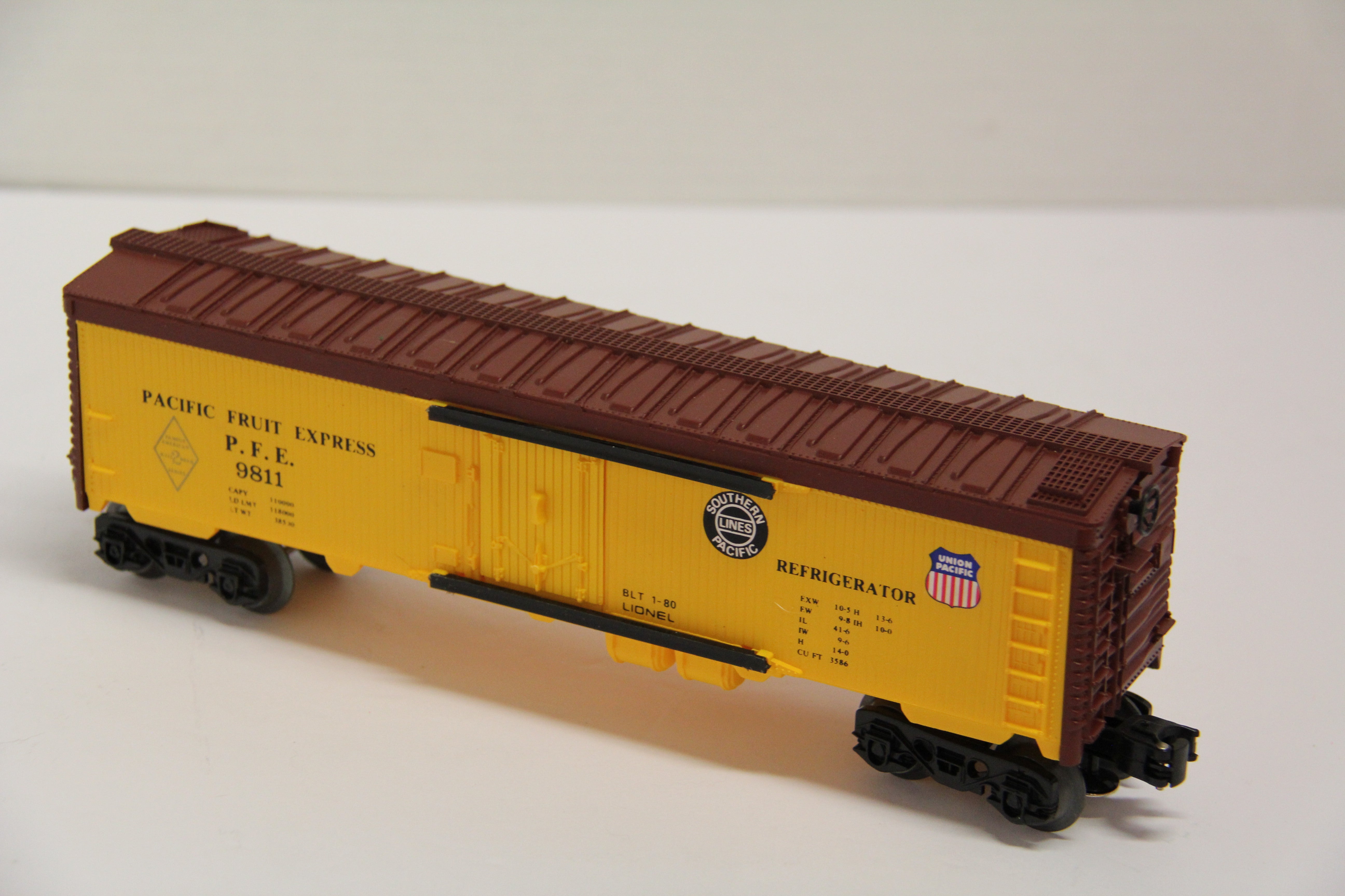 Lionel 6-9811 Famous American Railroad Union Pacific Reefer-Second hand-M7782