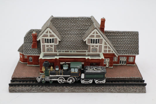 1993 Danbury Mint "The Flagstaff Railroad Station"-Second hand-M8389