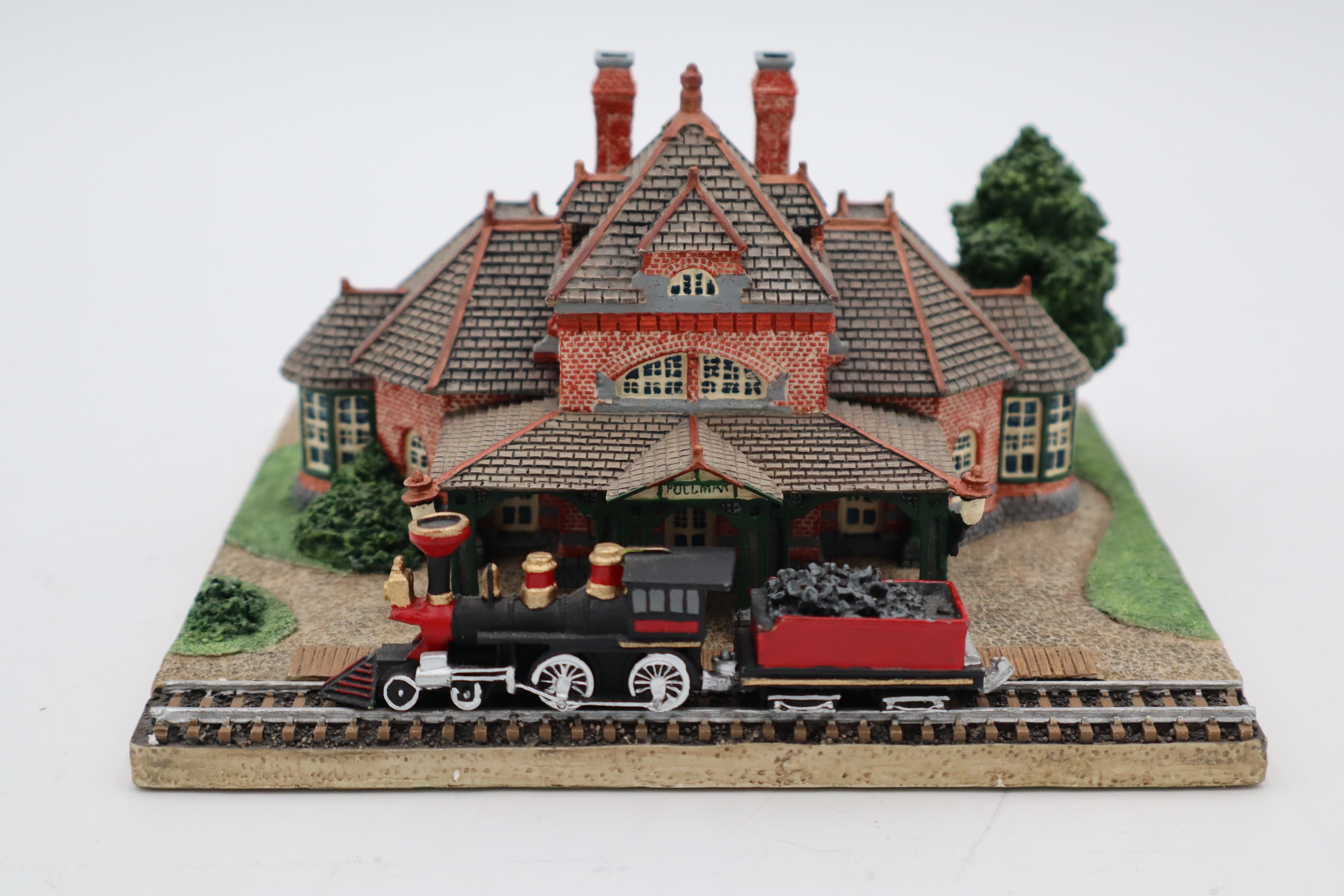 1994 Danbury Mint "The Illinois Pullman Station "-Second hand-M8390