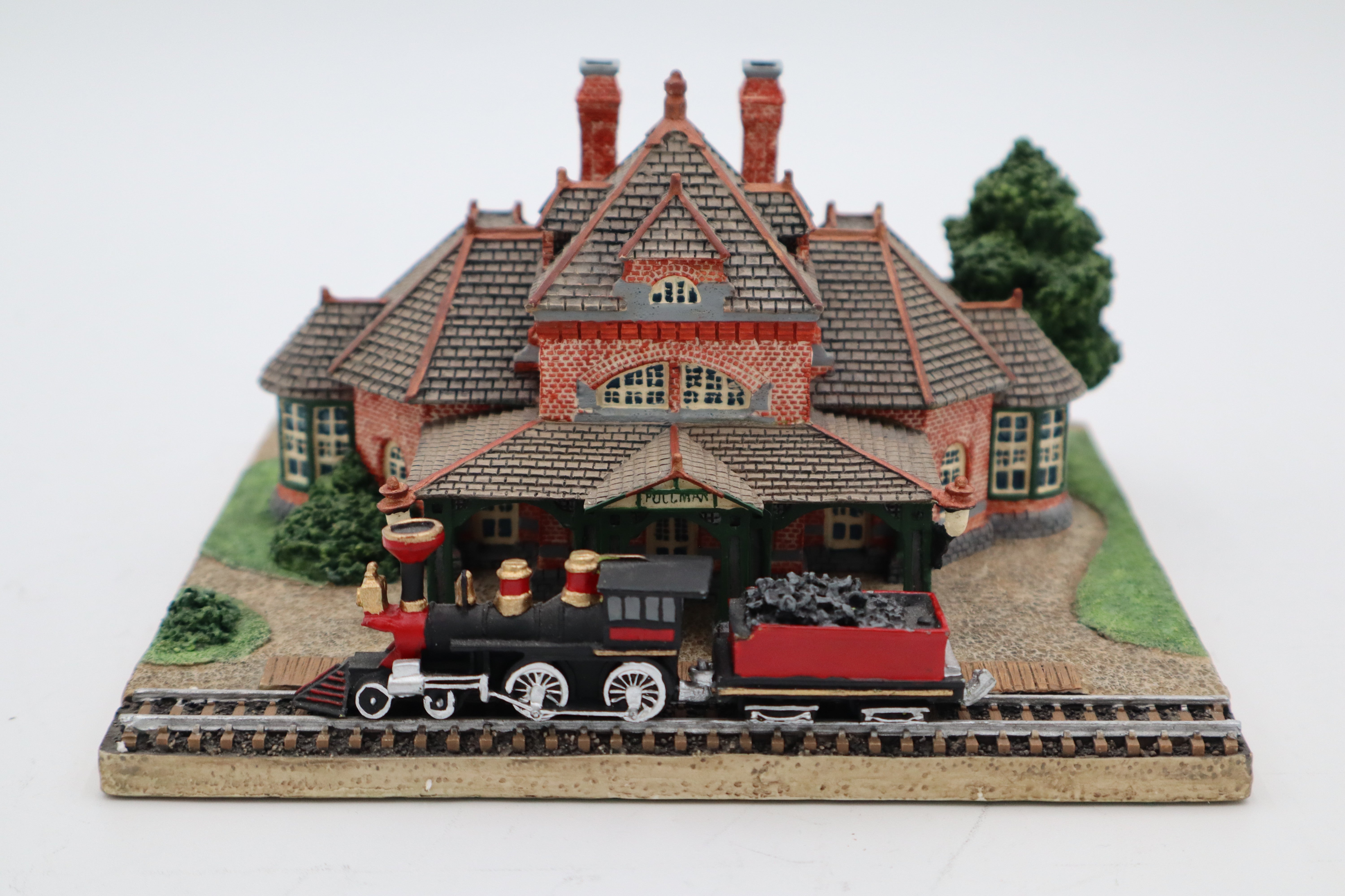 1994 Danbury Mint "The Illinois Pullman Station "-Second hand-M8390