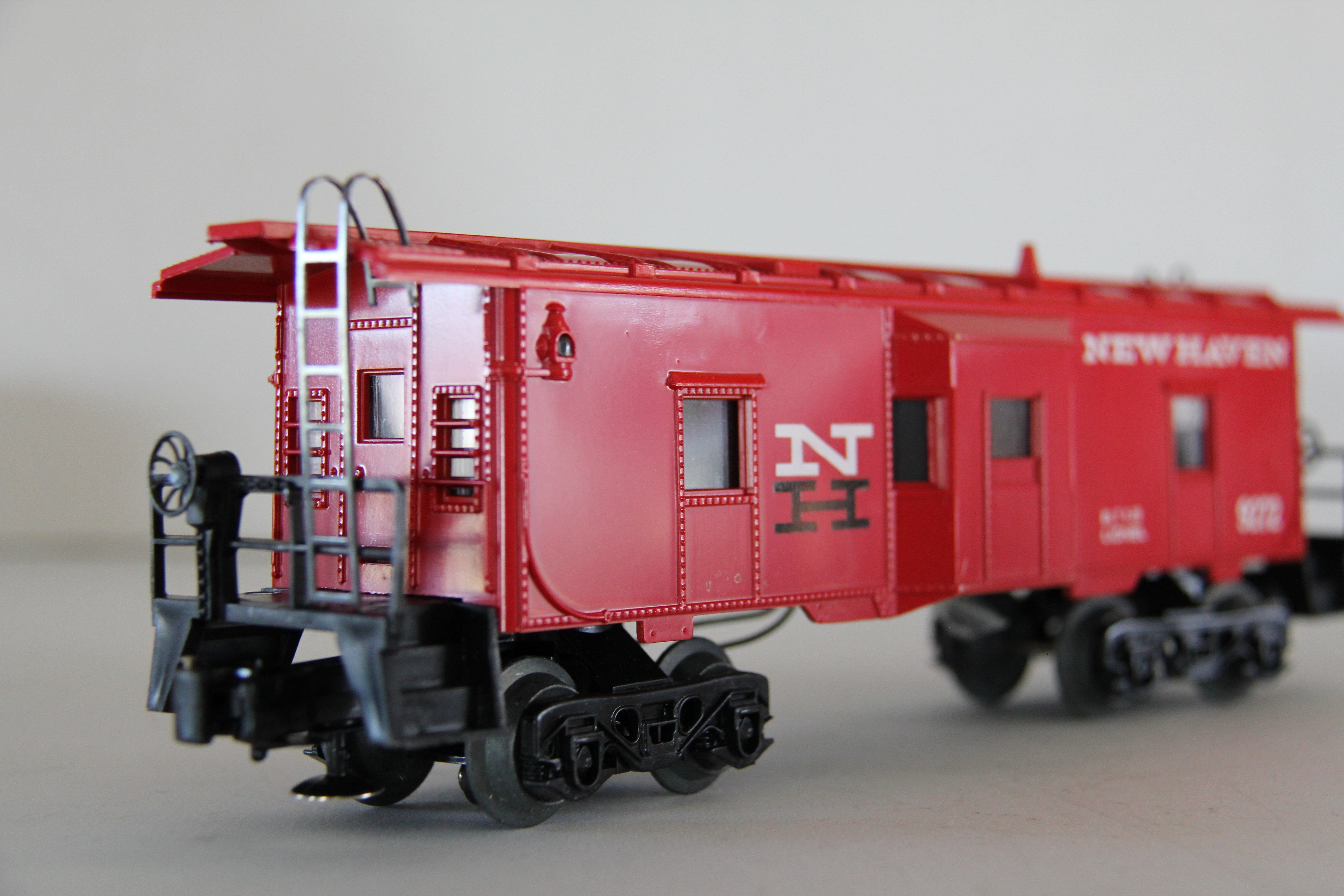 Lionel 6-9272 New Haven Bay Window Caboose-Second hand-M3468