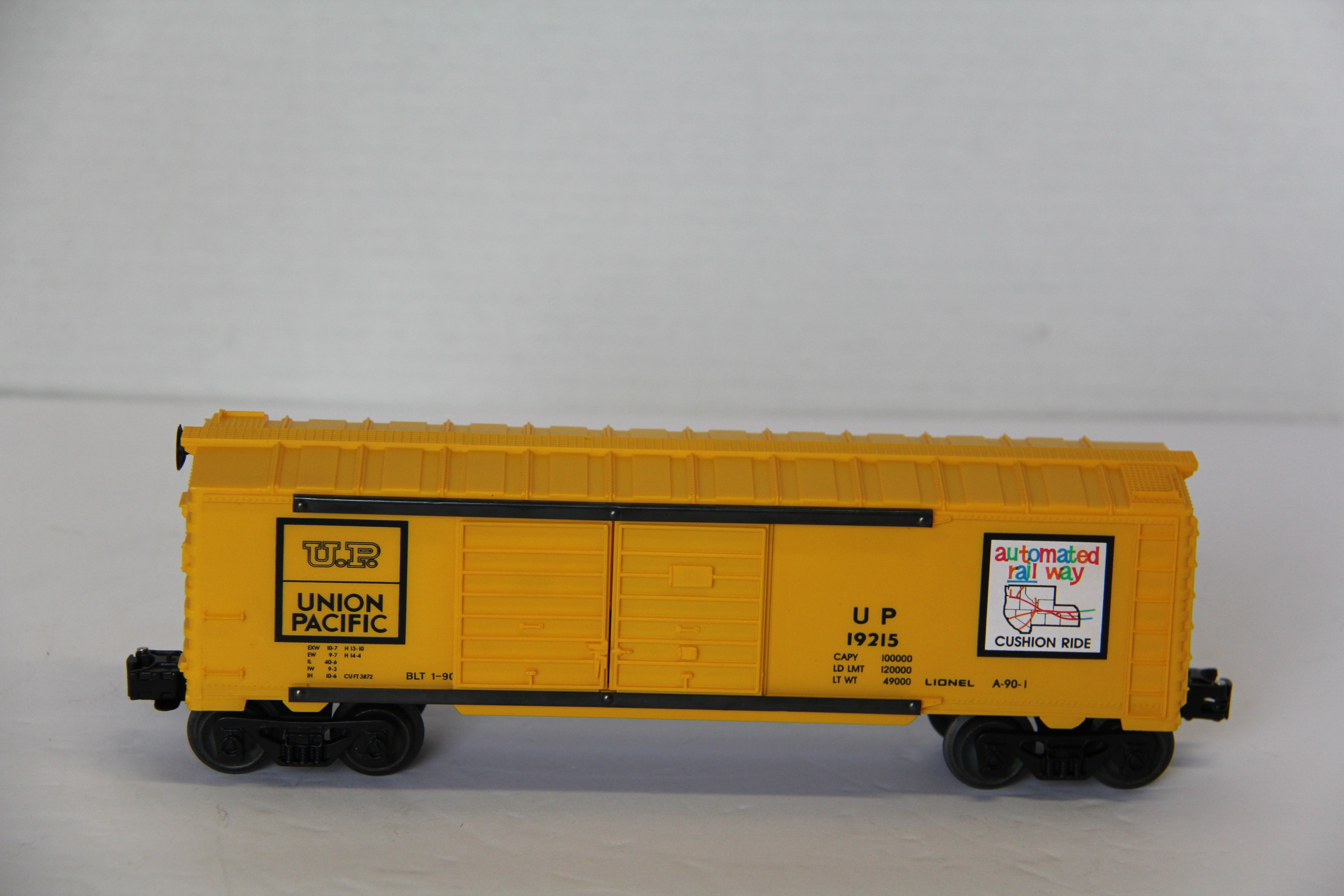 Lionel 6-19215 Union Pacific Double Door Boxcar-Second hand-M7789