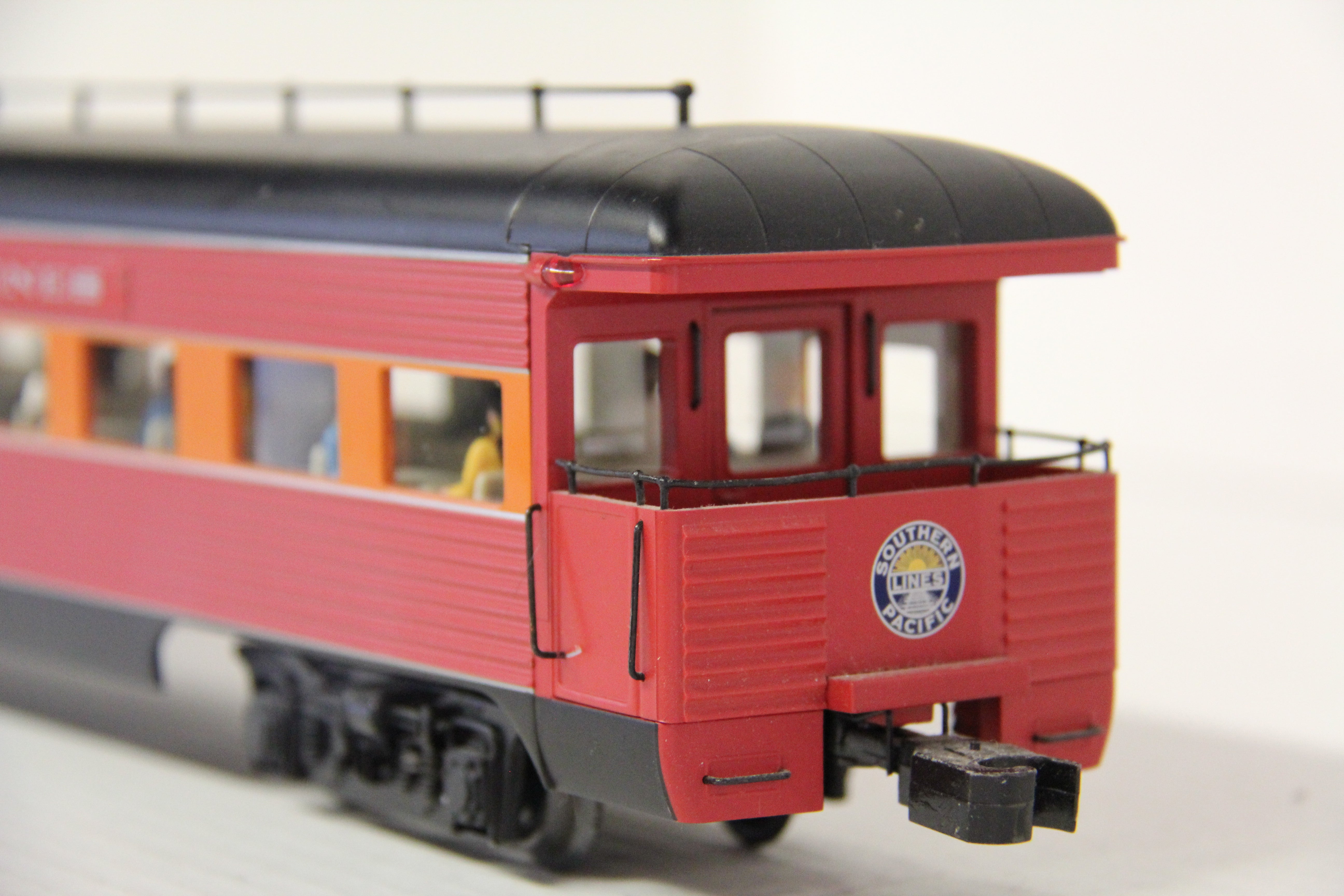 K-Line Southern Pacific Lines Daylight SP290- 18" Extruded Aluminum Observation Car-Second hand-M6123
