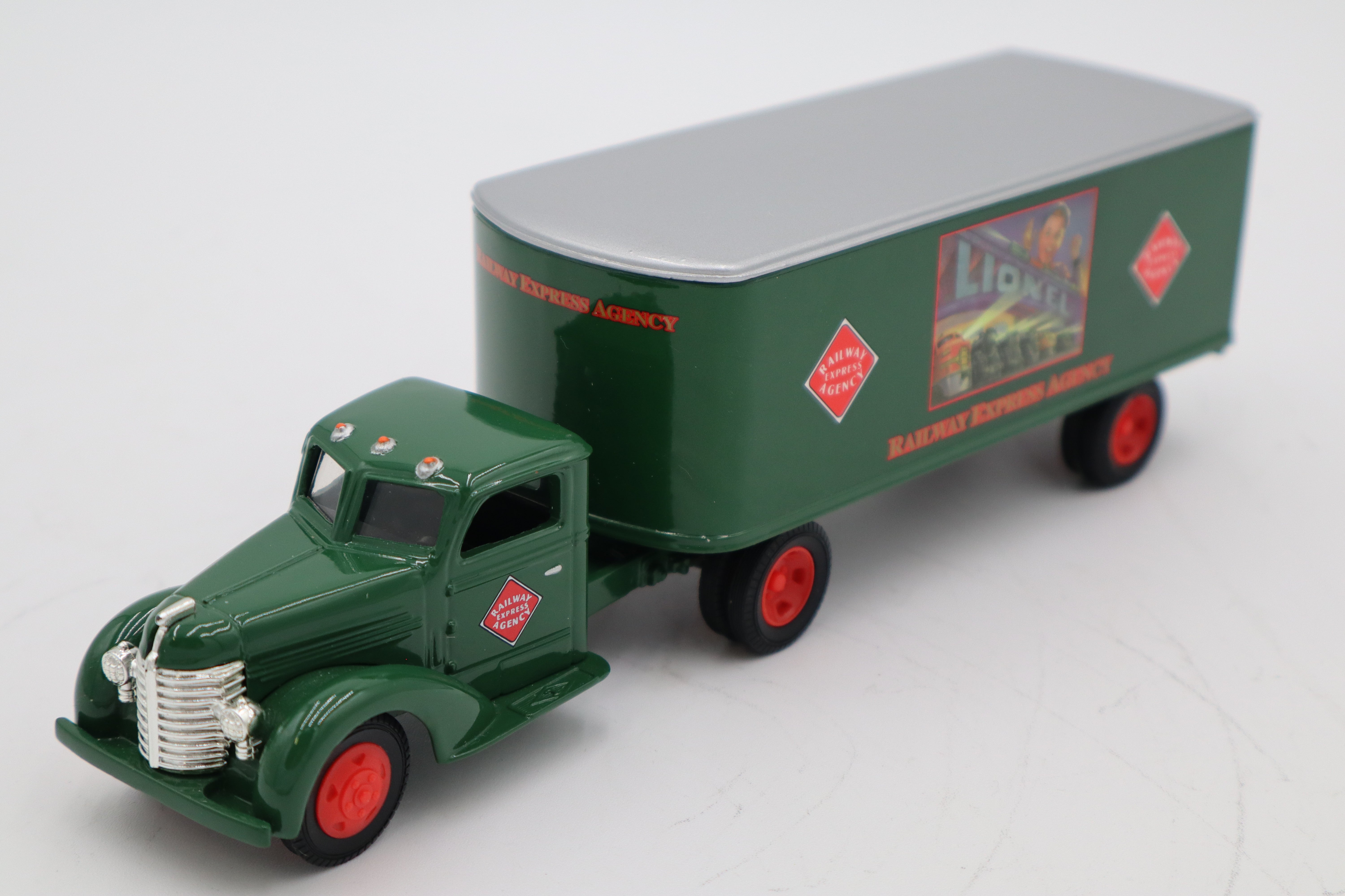 Ertl Collectibles #19141 Lionel REA Truck & Trailer 1:43-Second hand-M8396