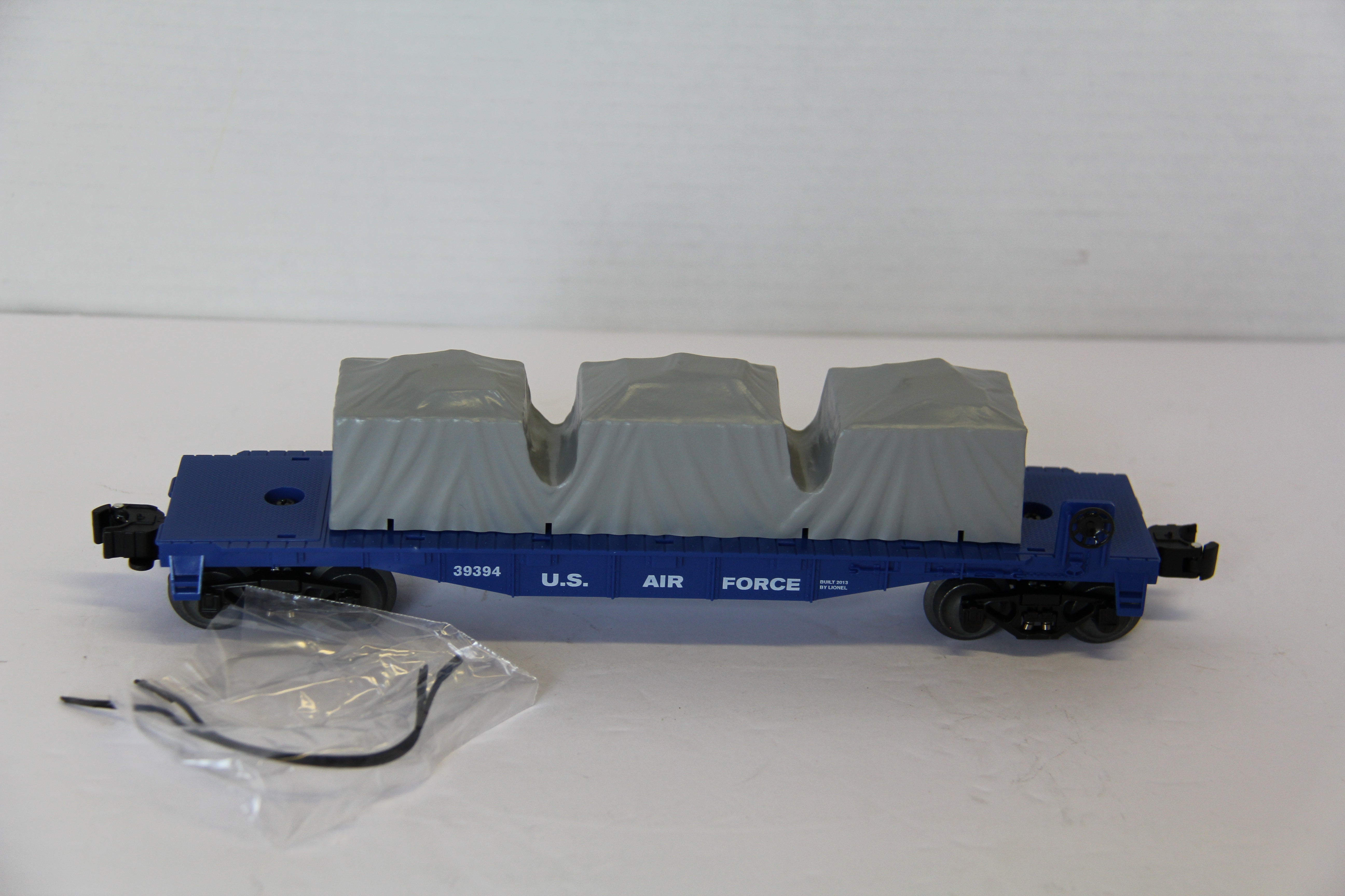 Lionel 6-39394 U.S.A  Air Force Flatcar-Second hand-M7791