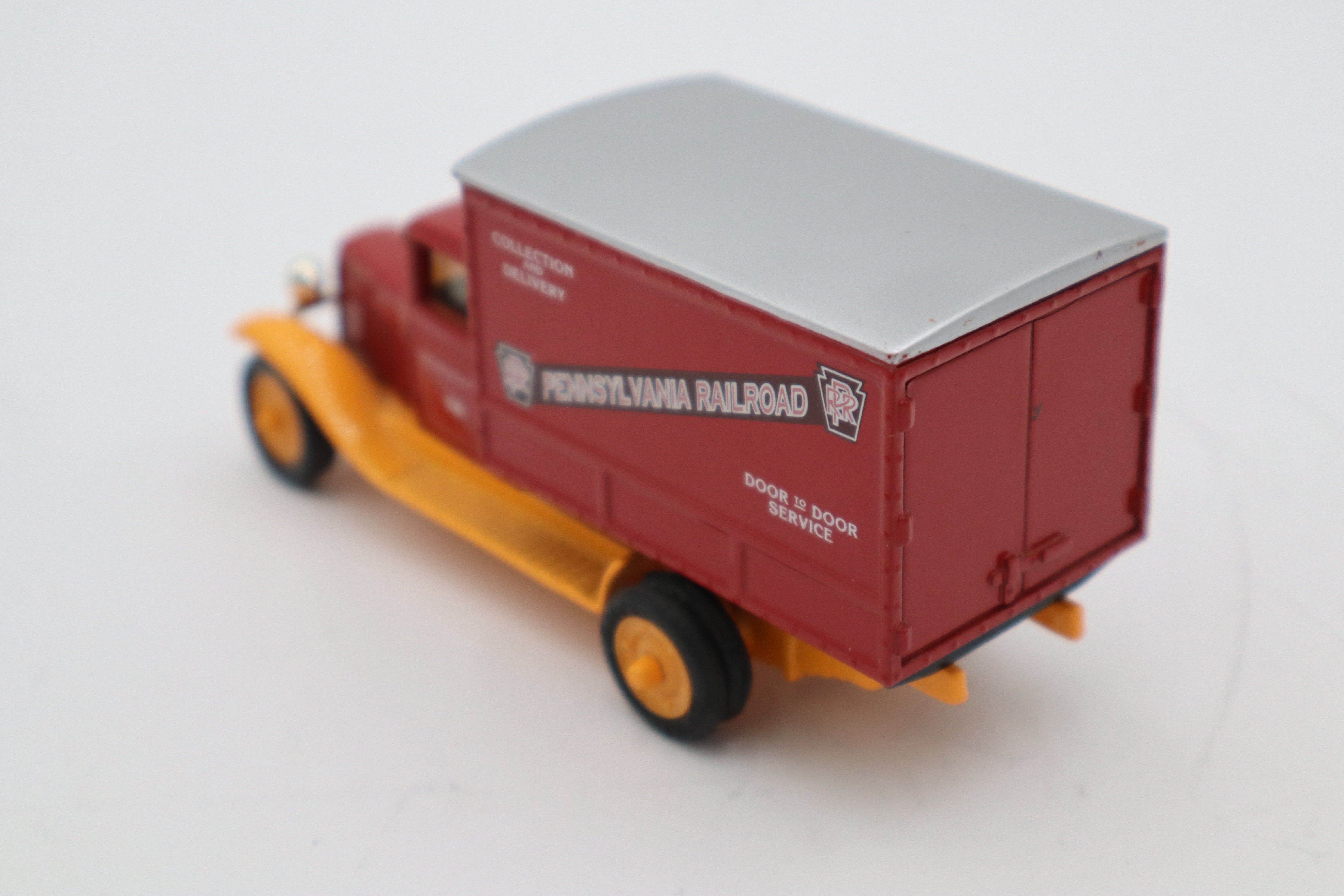 Ertl Pennsylvania RR 1930 Chevrolet Delivery Truck-Second hand-M8402