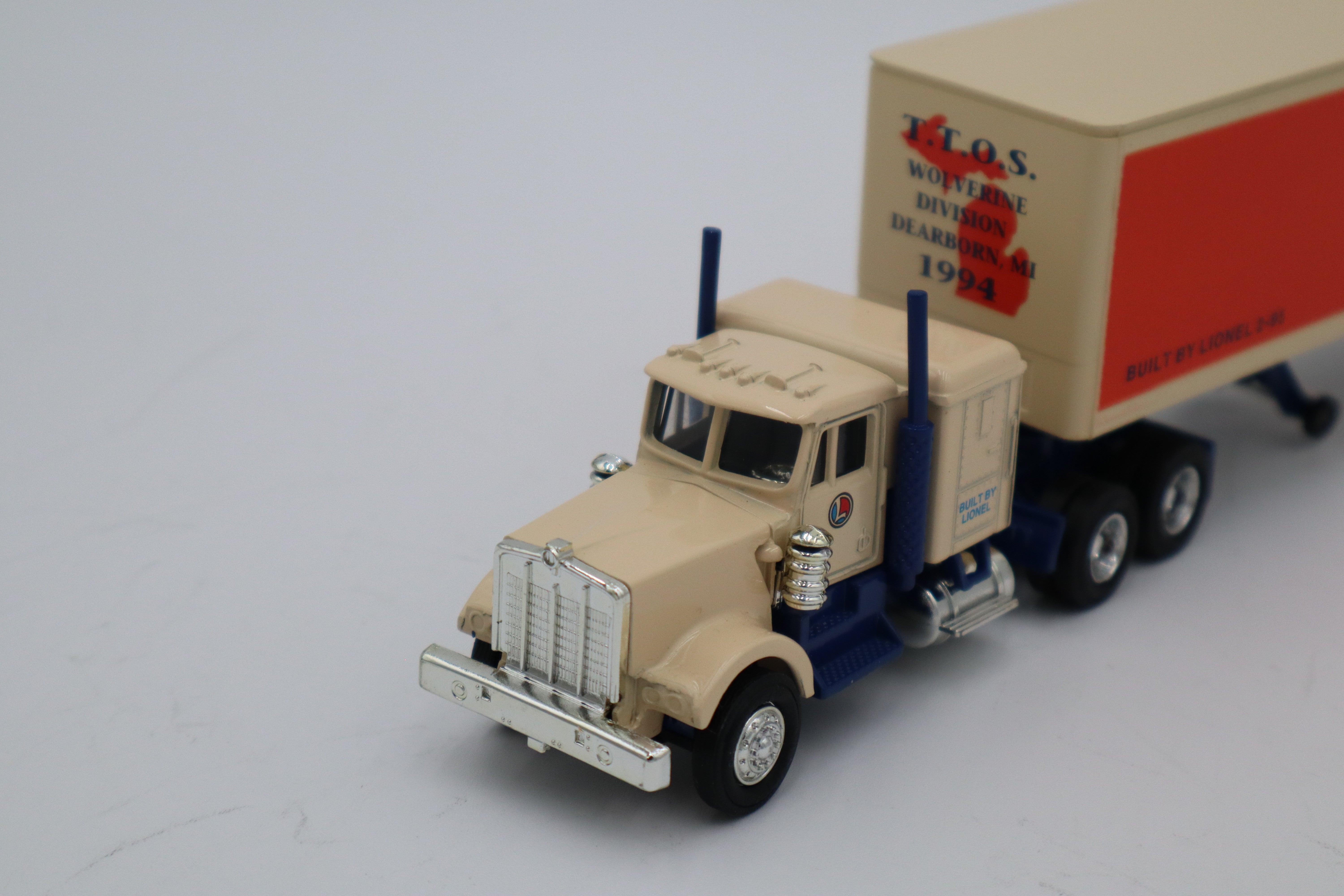 Lionel 6-52033 T.T.O.S Wolverine Division Tractor & Trailer-Second hand-M8404