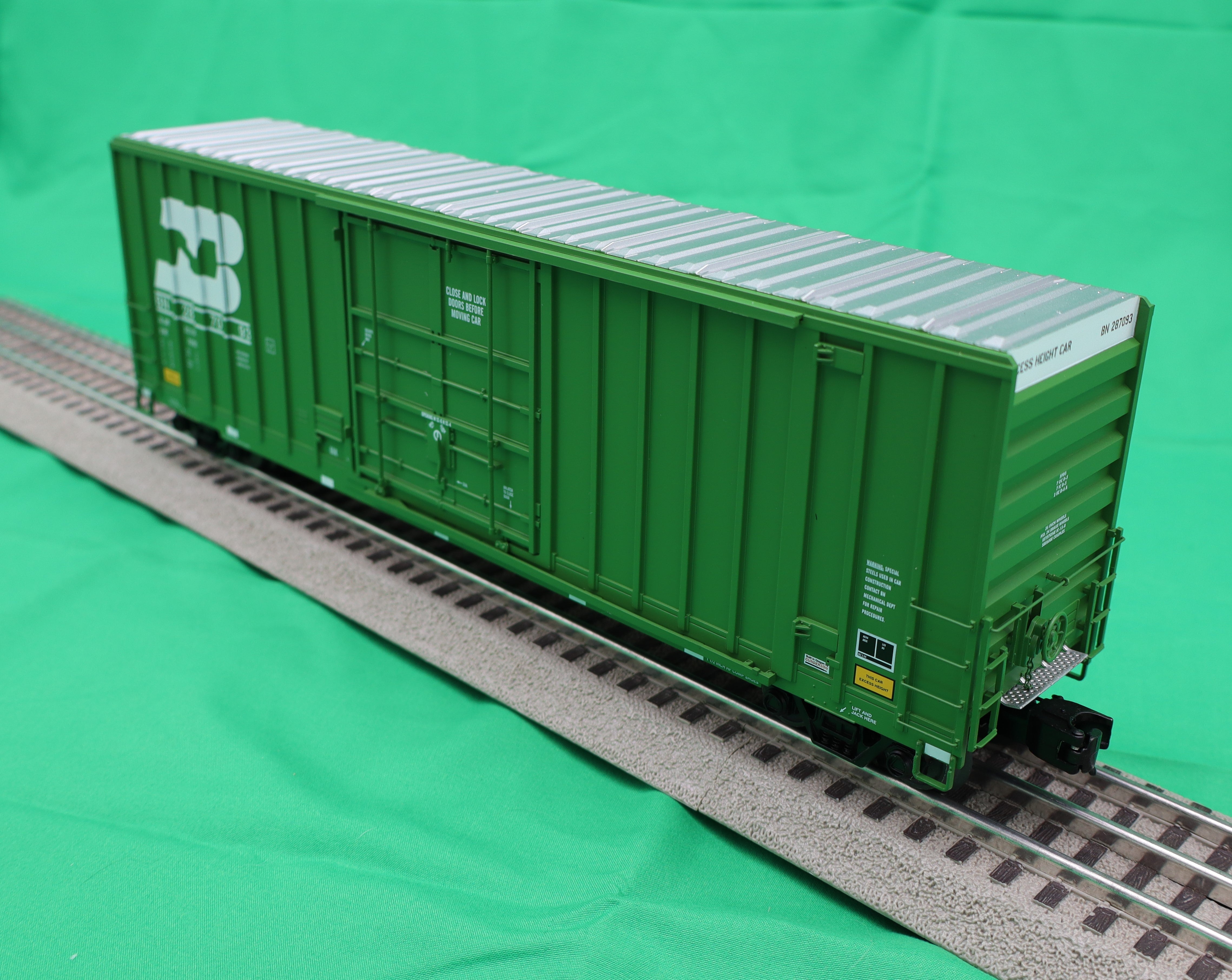 Atlas O 3001635 - Premier - 50' Gunderson High Cube Boxcar "Burlington Northern"