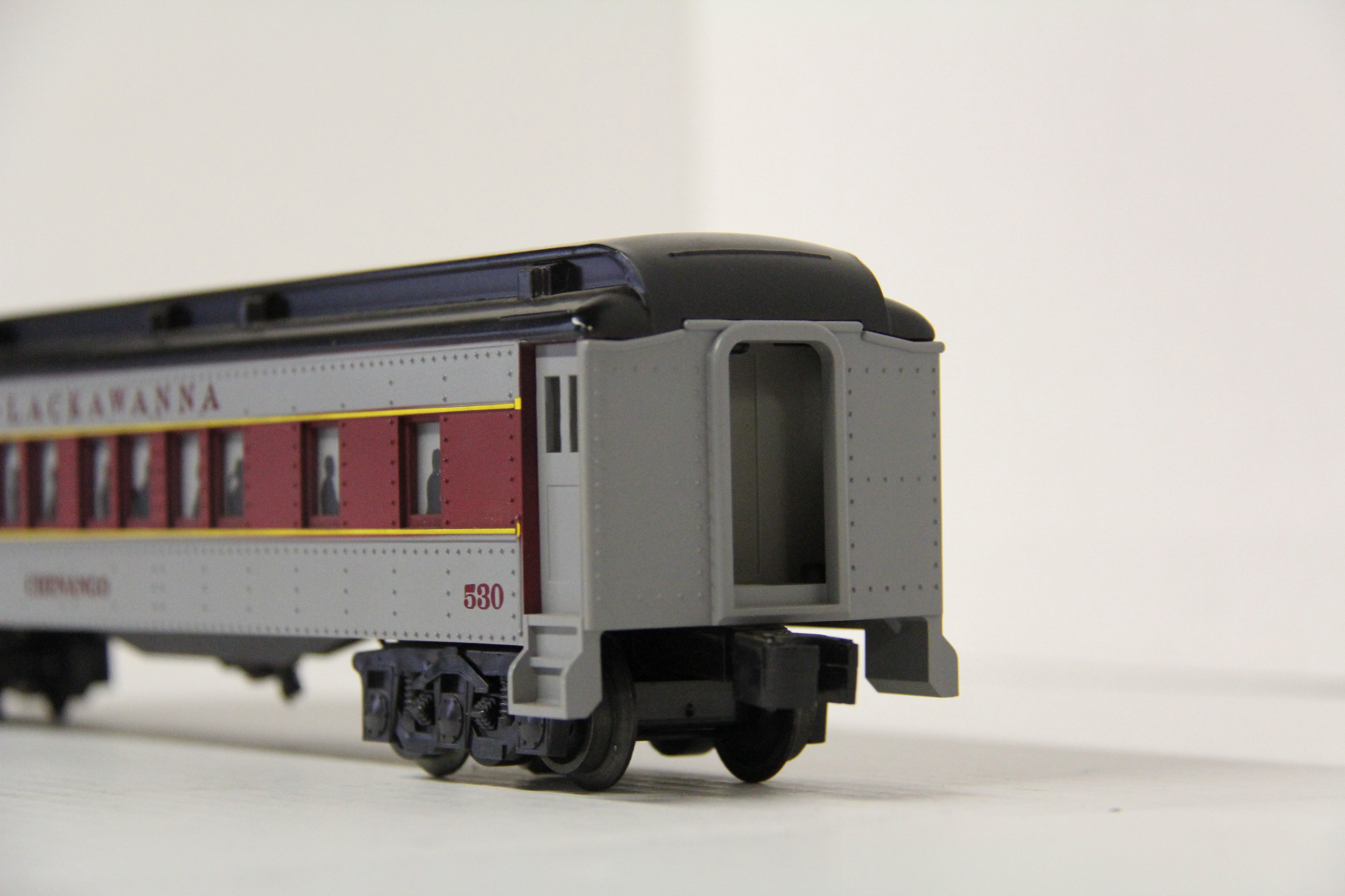 Erie Lackawanna 15" Passenger Car "Chenango" #530 -Second hand-M6135