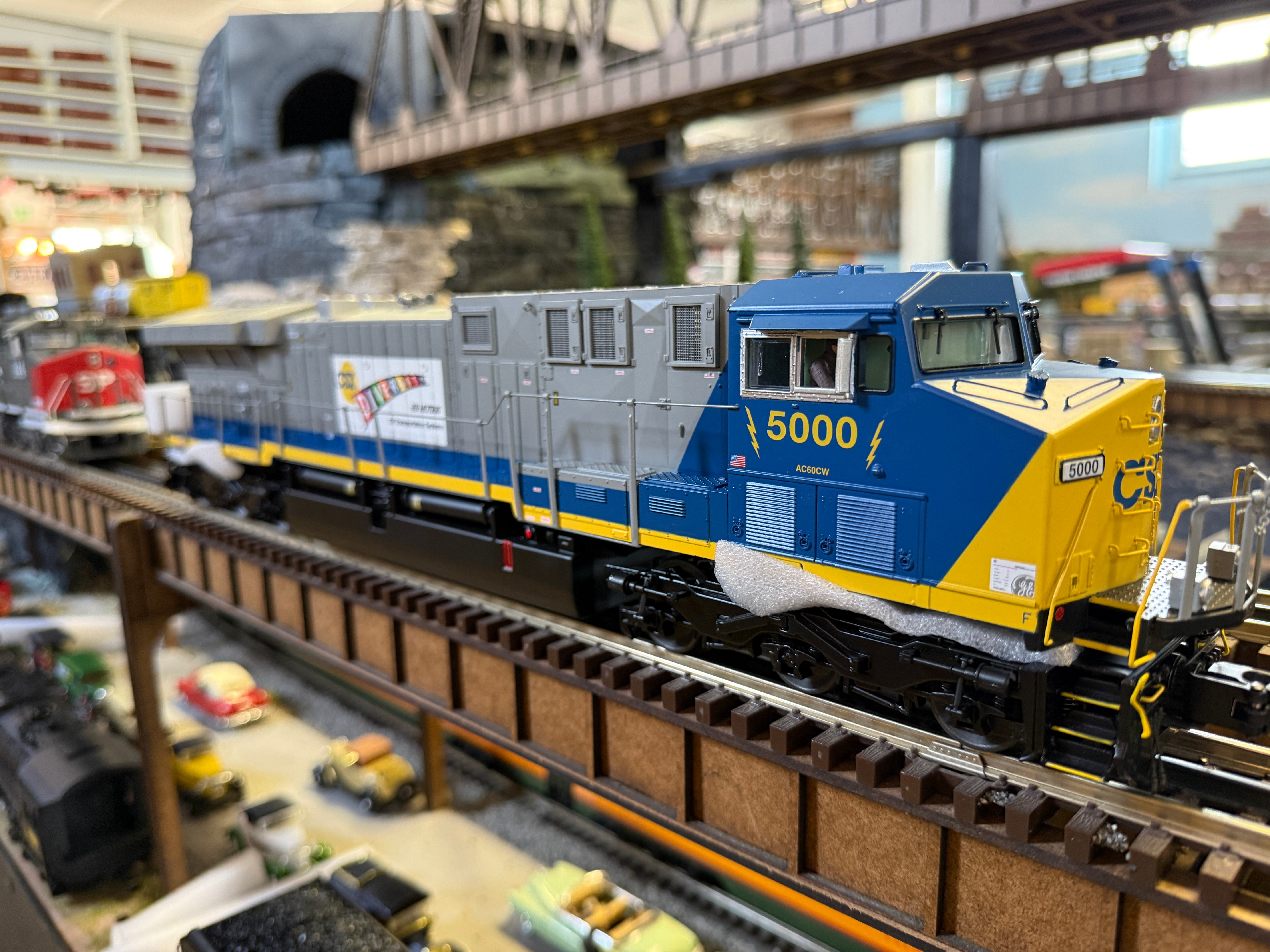 MTH 20-21877-1 - AC6000 Diesel Engine "CSX" #5001 w/ PS3 (Diversity in Action)