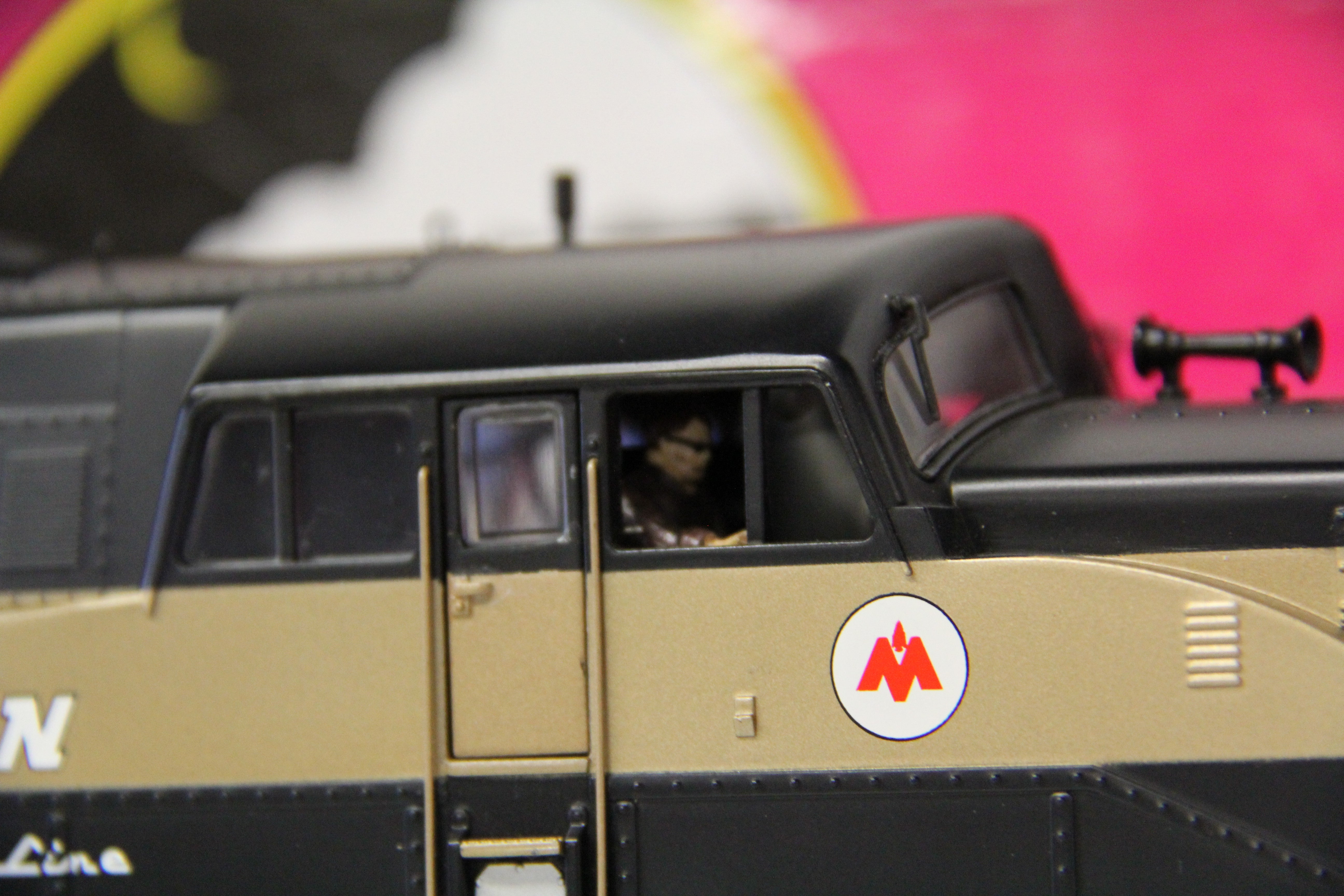 MTH 20-2687-1 Monon #34 BL-2 Diesel Engine with PS2-Second hand-M5911