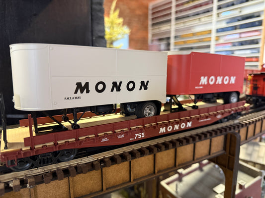Lionel 2426850 - 50' Flatcar "Monon" w/ 20' Trailers - Custom Run for MrMuffin'sTrains - MrMuffin'sTrains