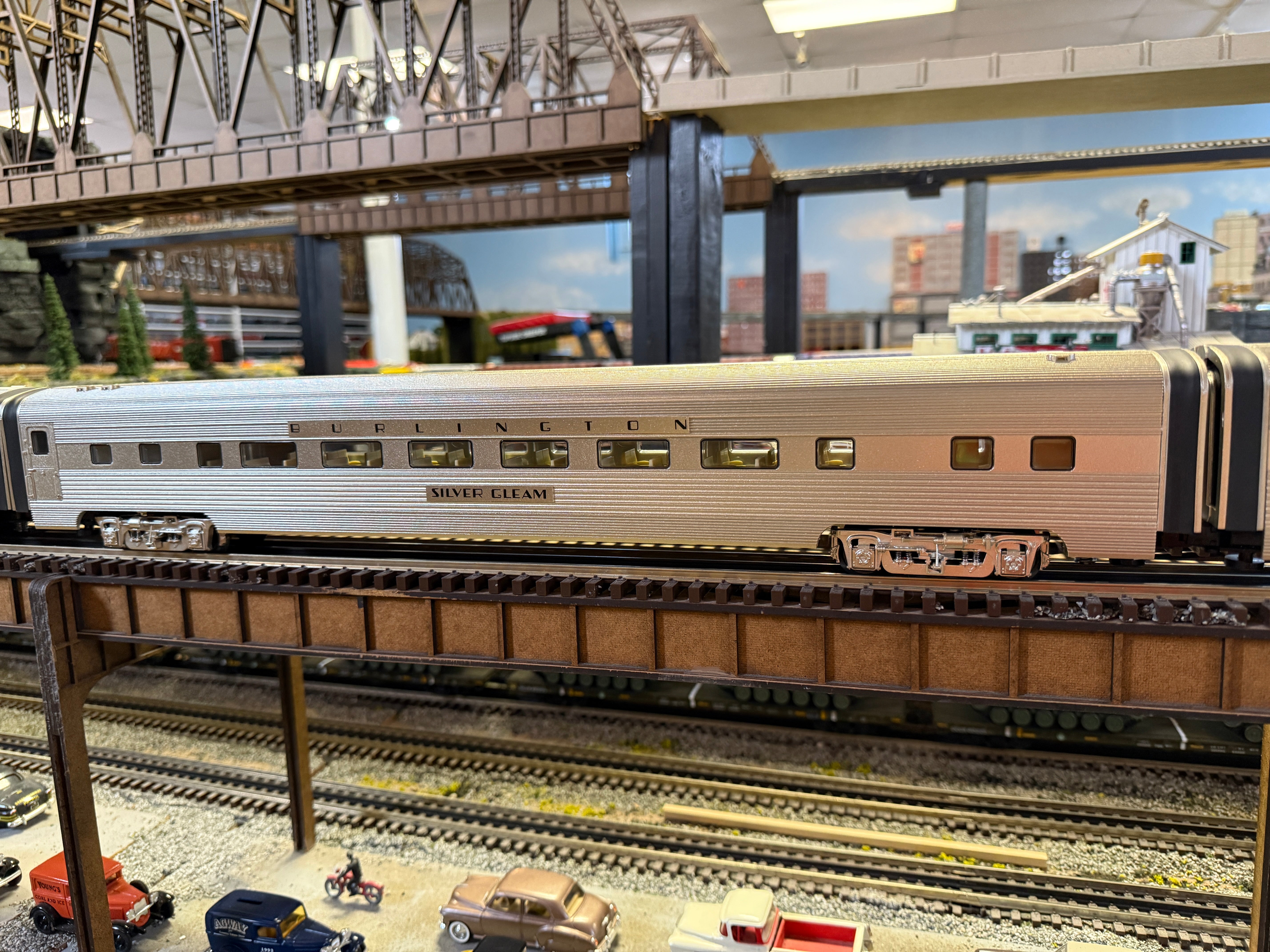 Lionel 2427680 - 21" Passenger Car "Chicago, Burlington & Quincy" (4-Car)